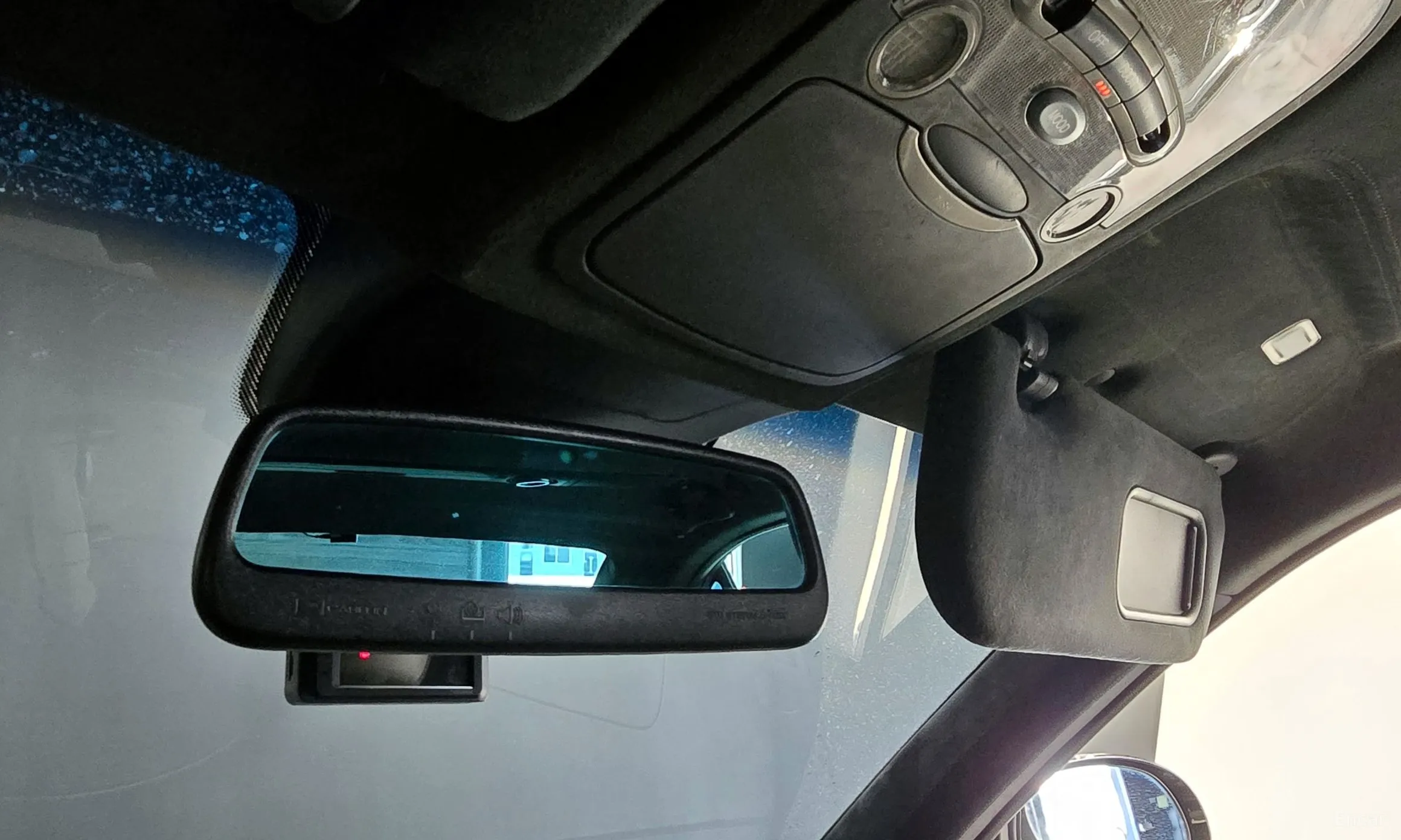 KG Mobility (SsangYong) Chairman W превью 17