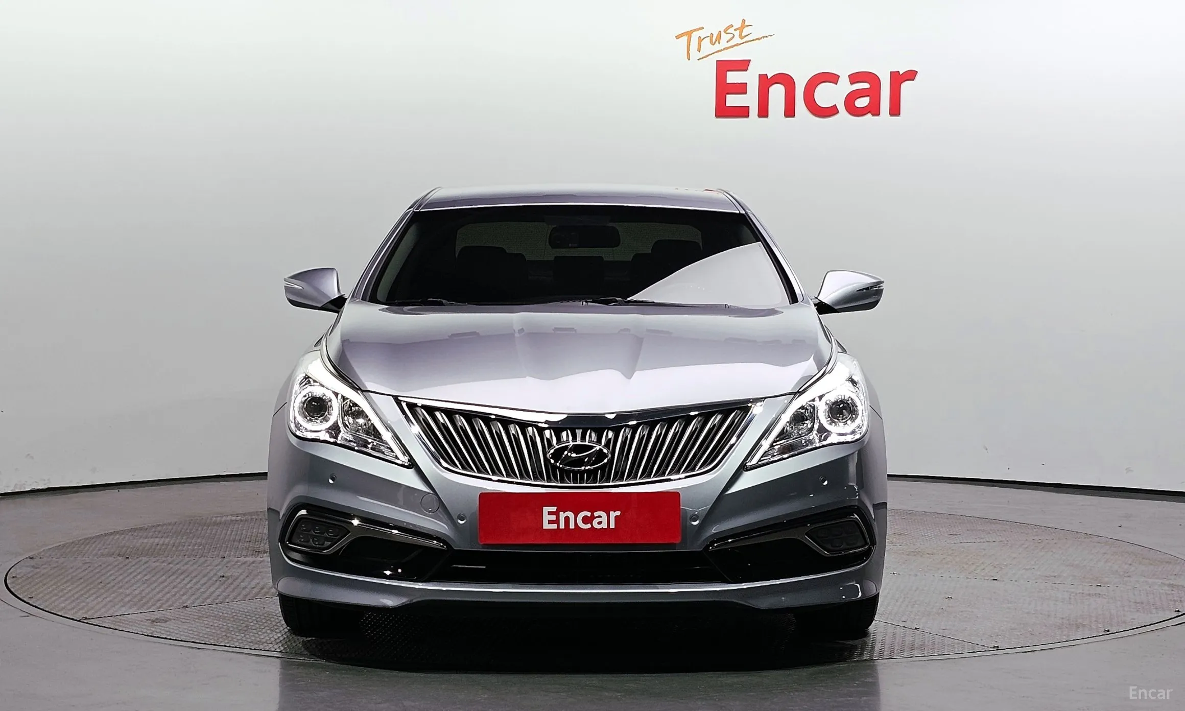 Hyundai Grandeur HG превью 2