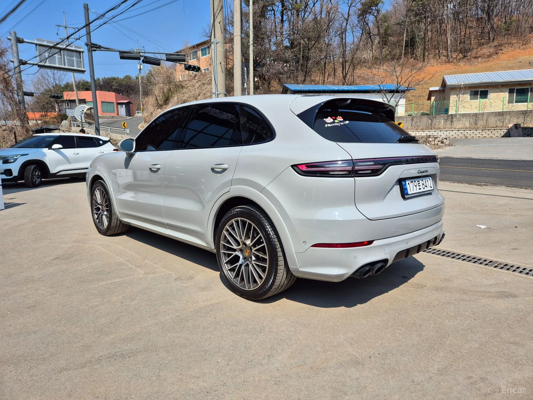 Porsche Cayenne (PO536) превью 3