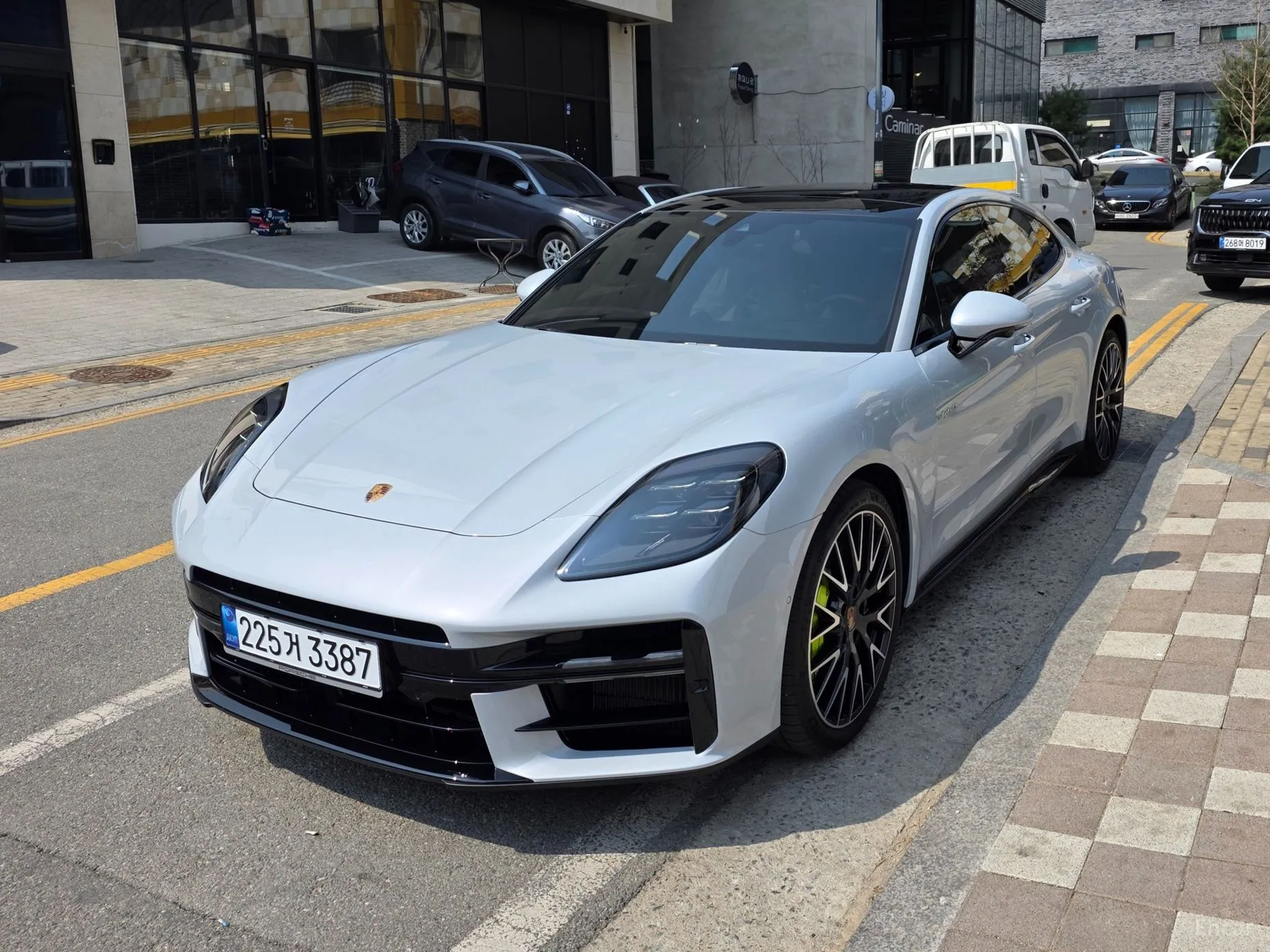 Porsche Panamera (972)