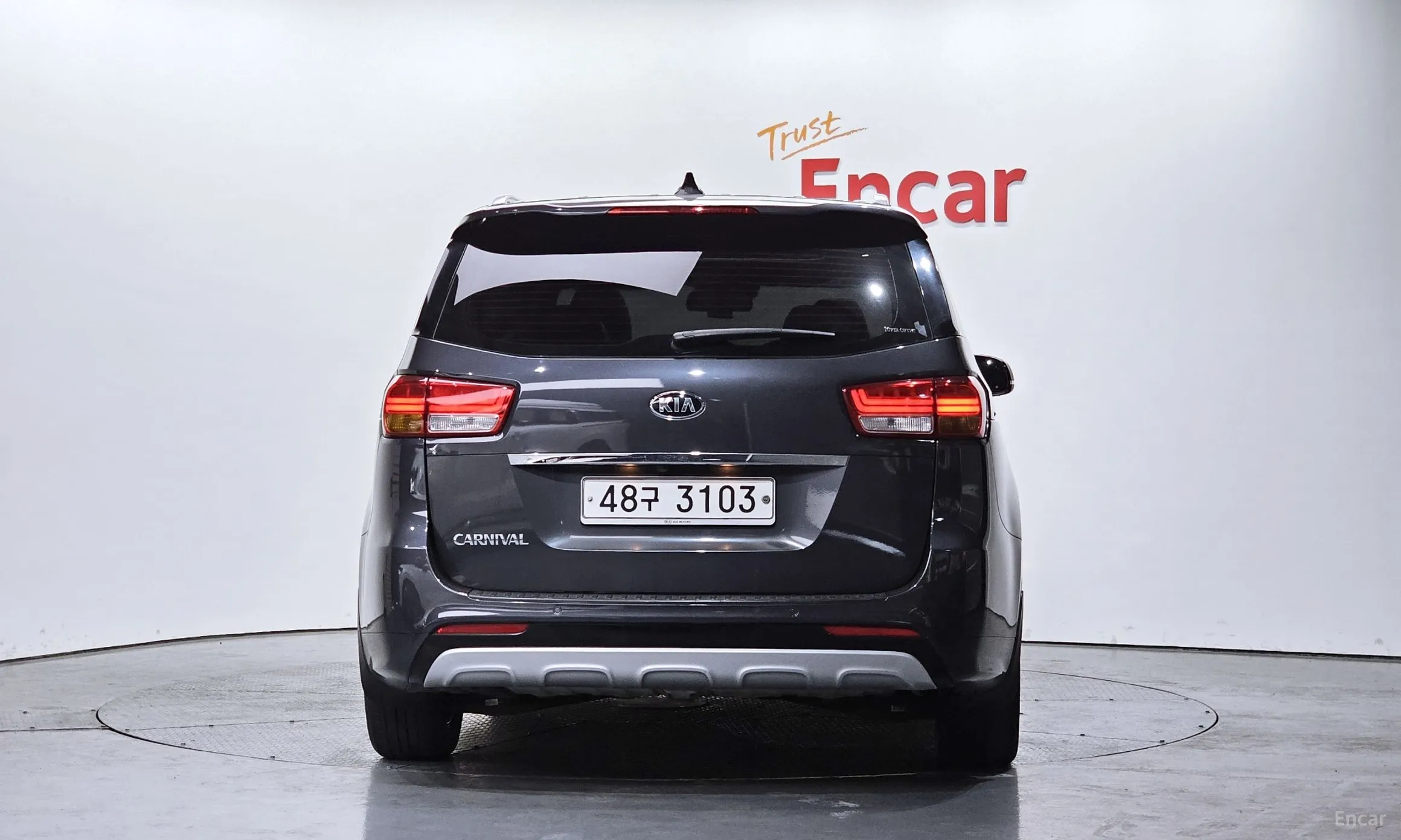 Kia Carnival превью 3