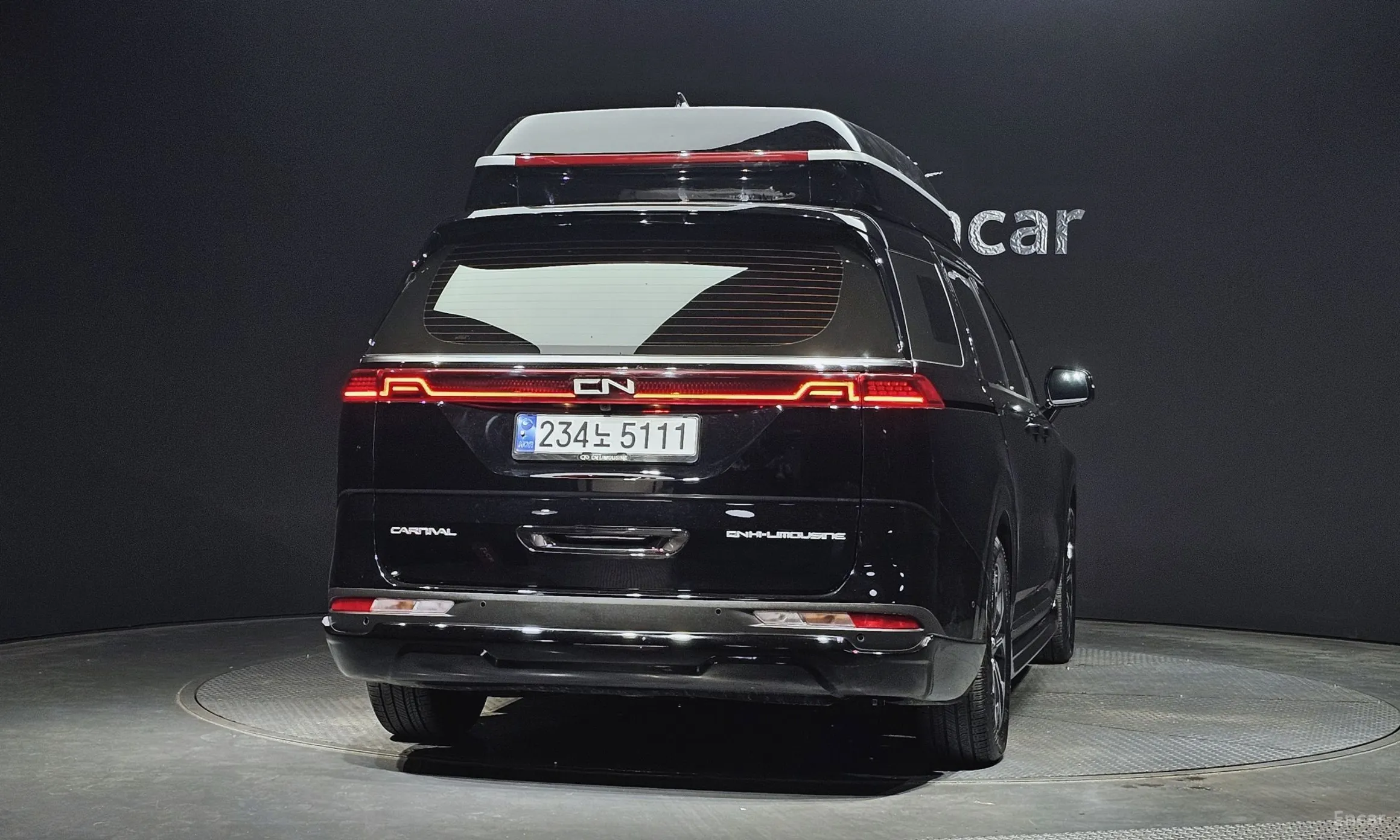 Kia Carnival Gen 4 превью 3