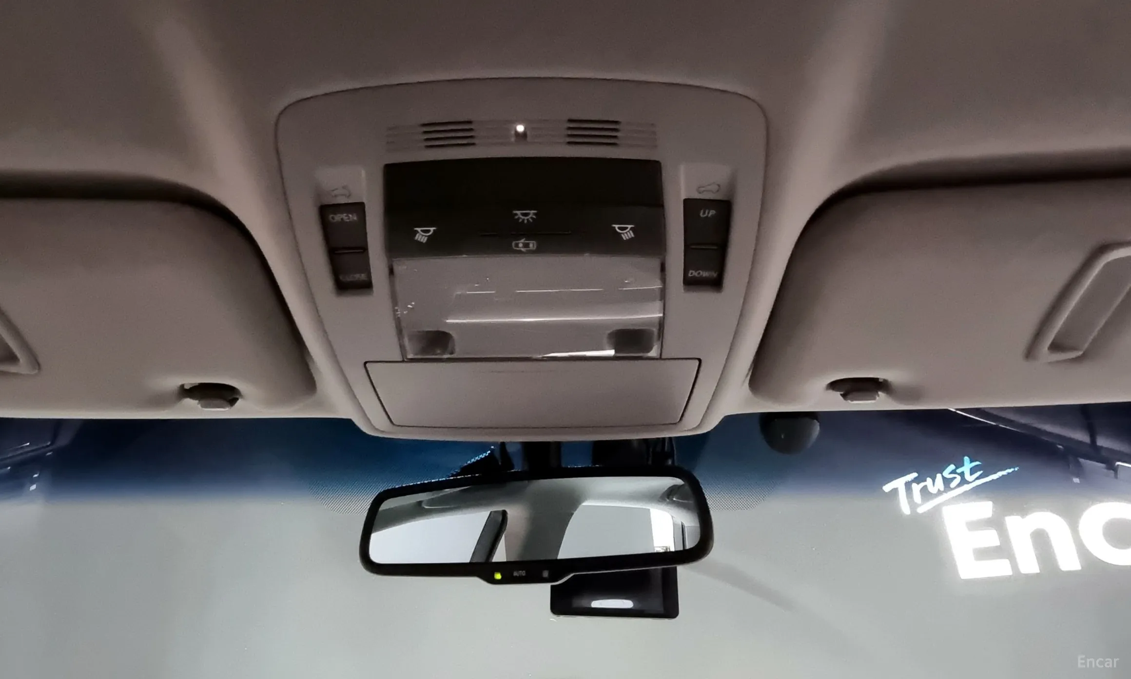 Lexus RX350 превью 16