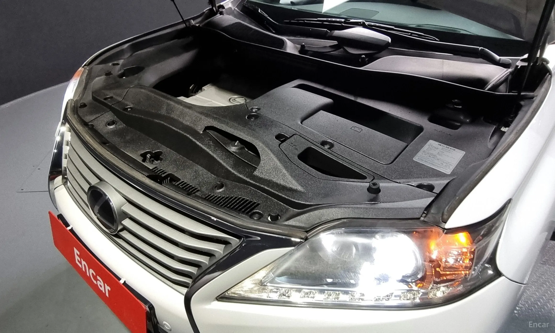 Lexus RX350 превью 6