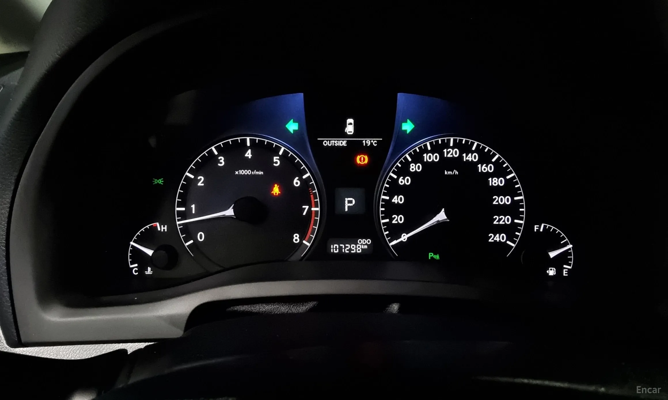 Lexus RX350 превью 8