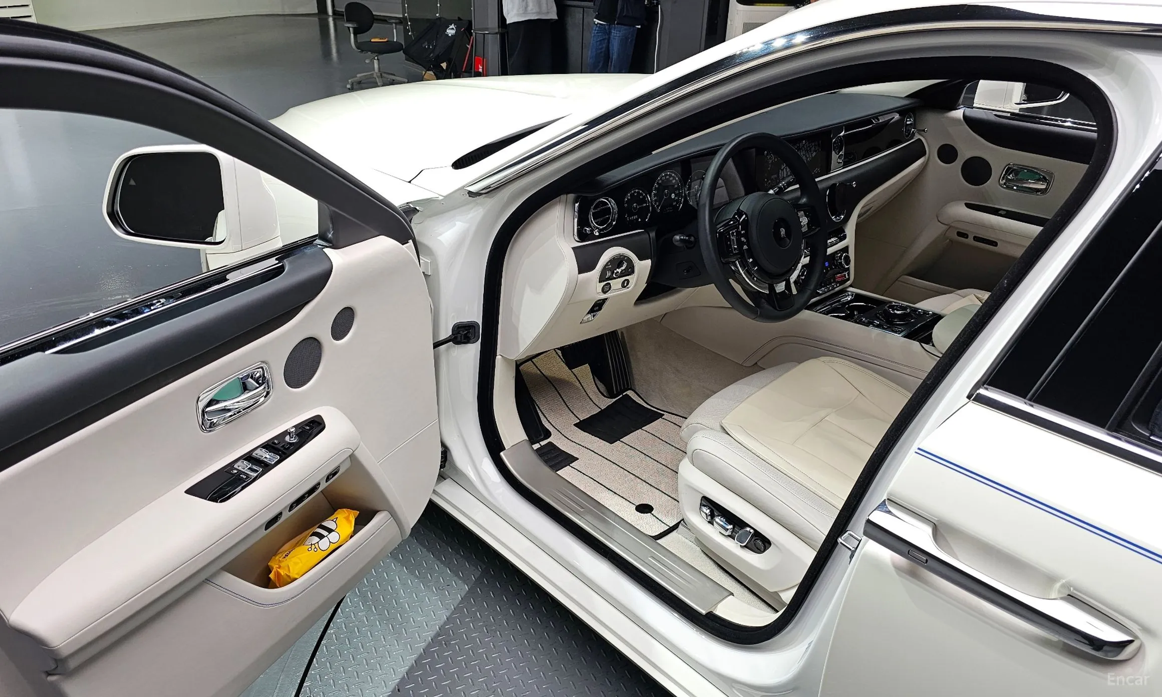 Rolls-Royce Ghost 2nd Generation превью 11
