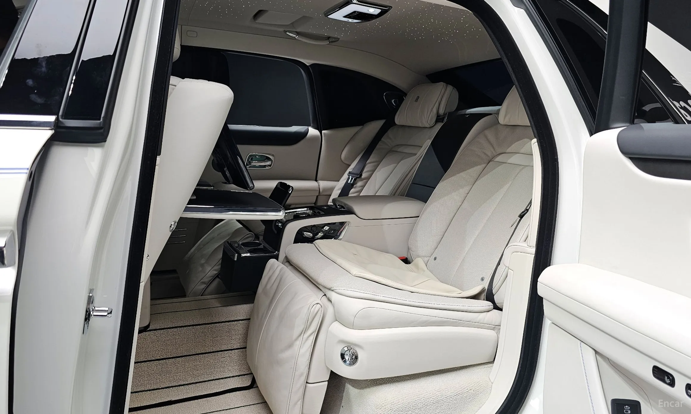 Rolls-Royce Ghost 2nd Generation превью 12