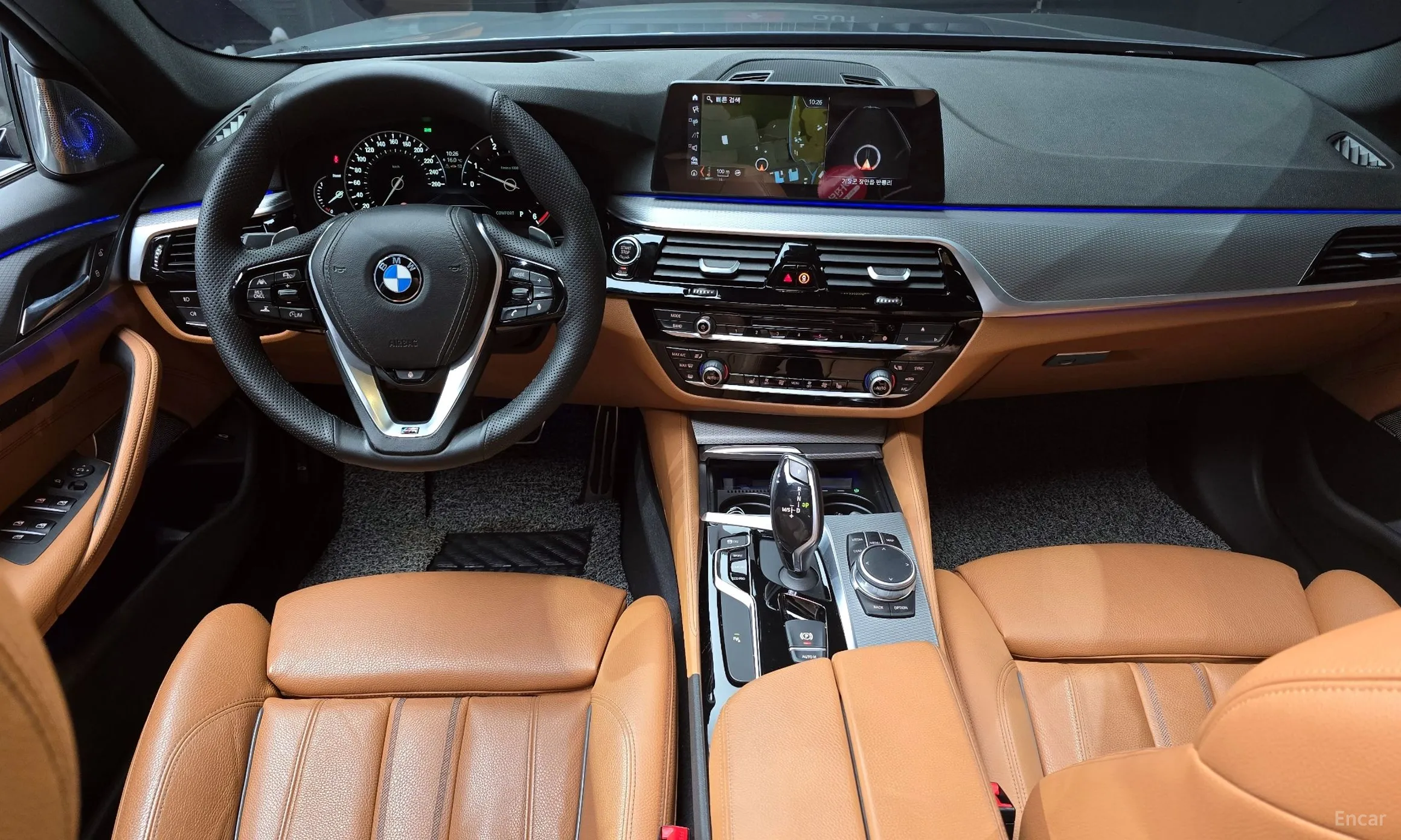 BMW 5 Series (G30) превью 4