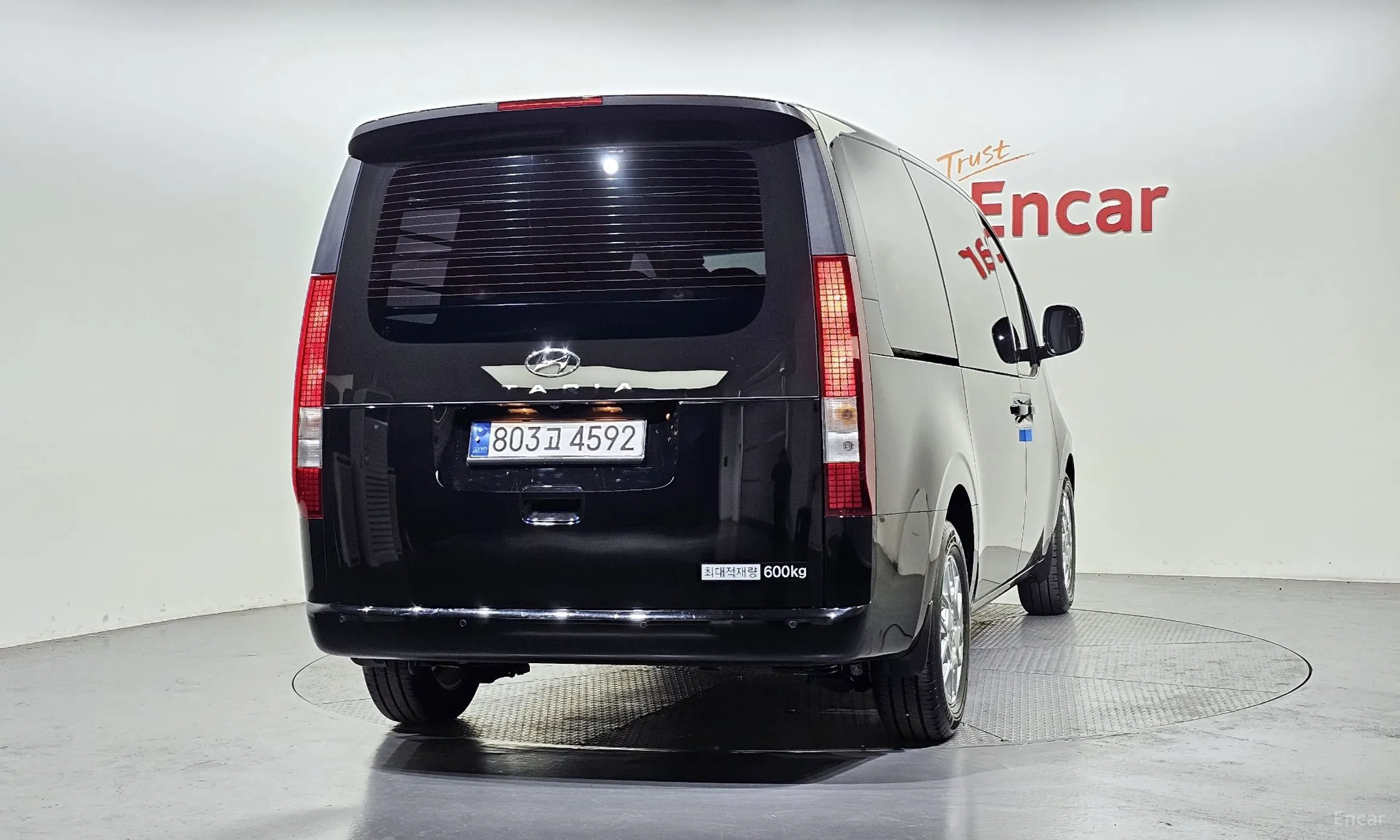 Hyundai Staria превью 3