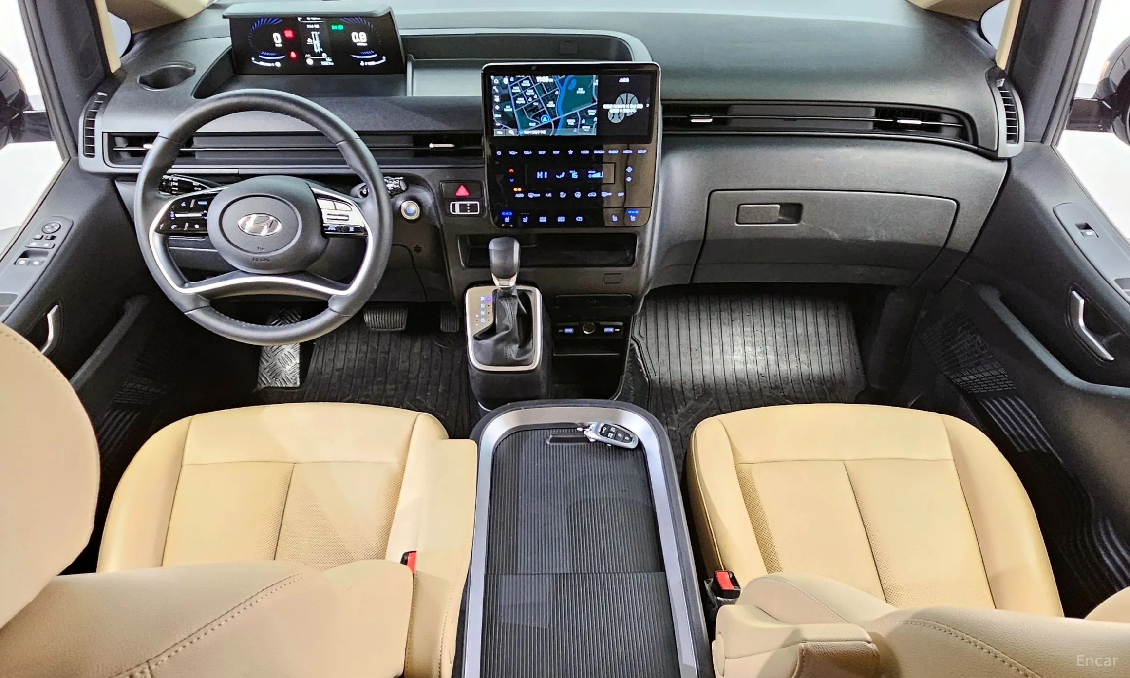 Hyundai Staria превью 4