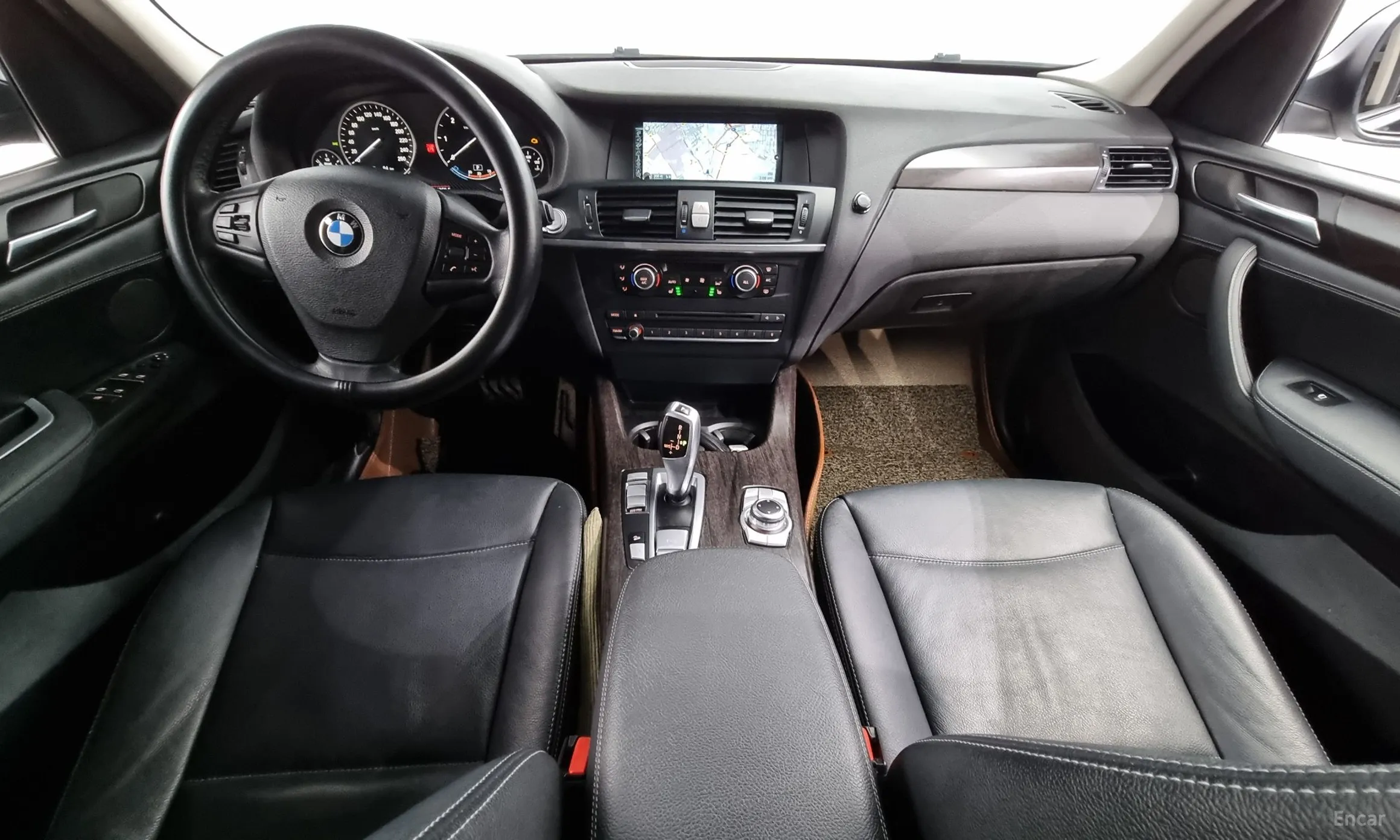BMW X3 (F25) превью 4
