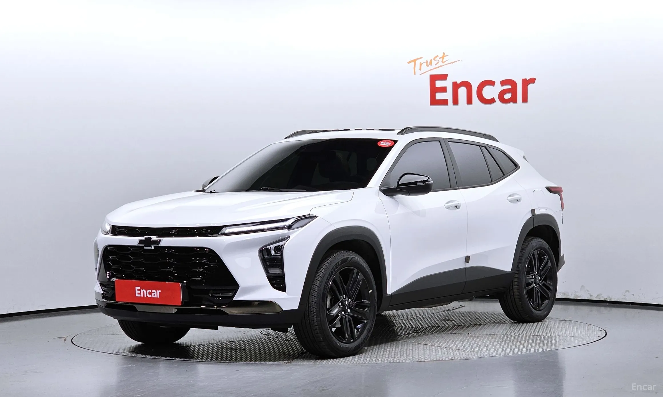 Trax Crossover