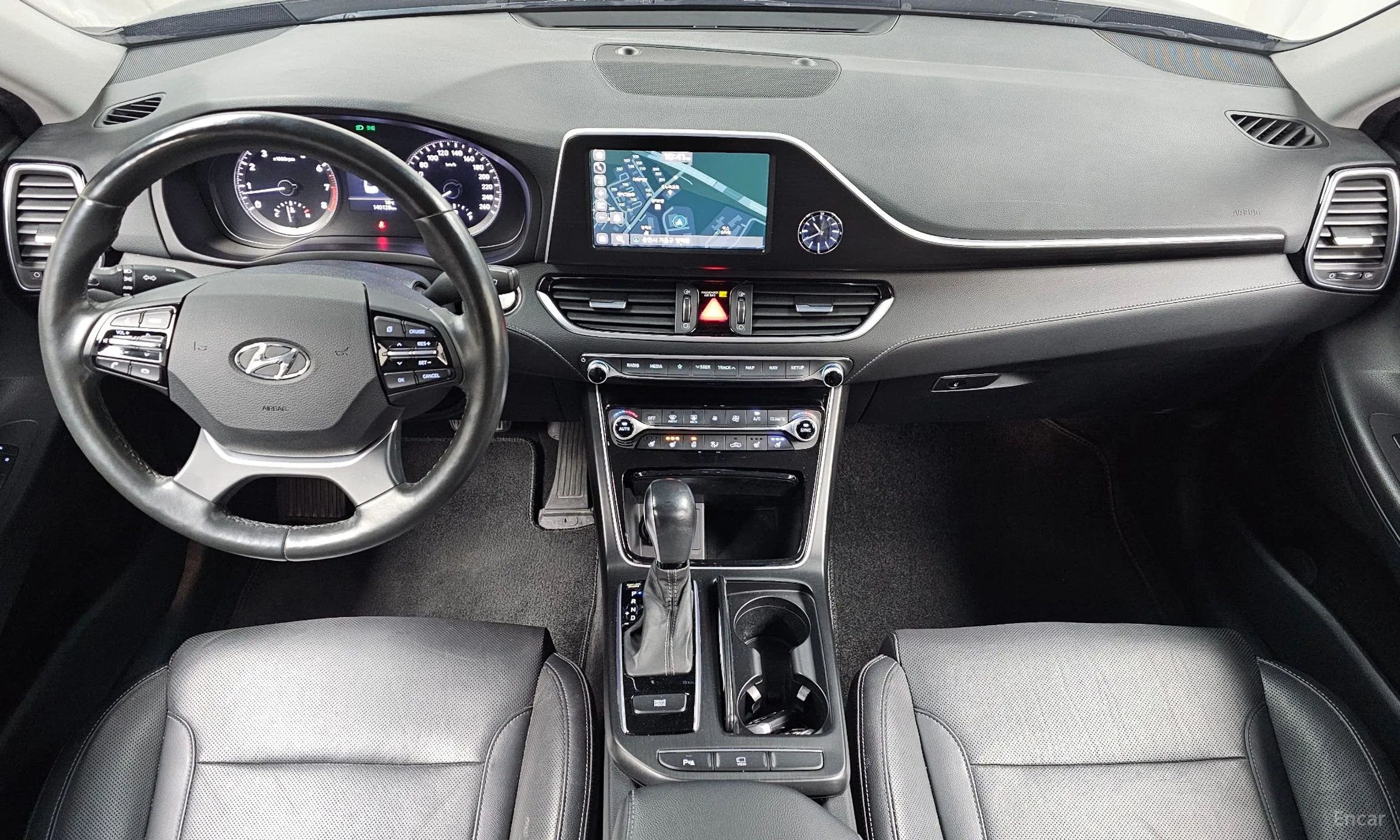 Hyundai Grandeur IG превью 4