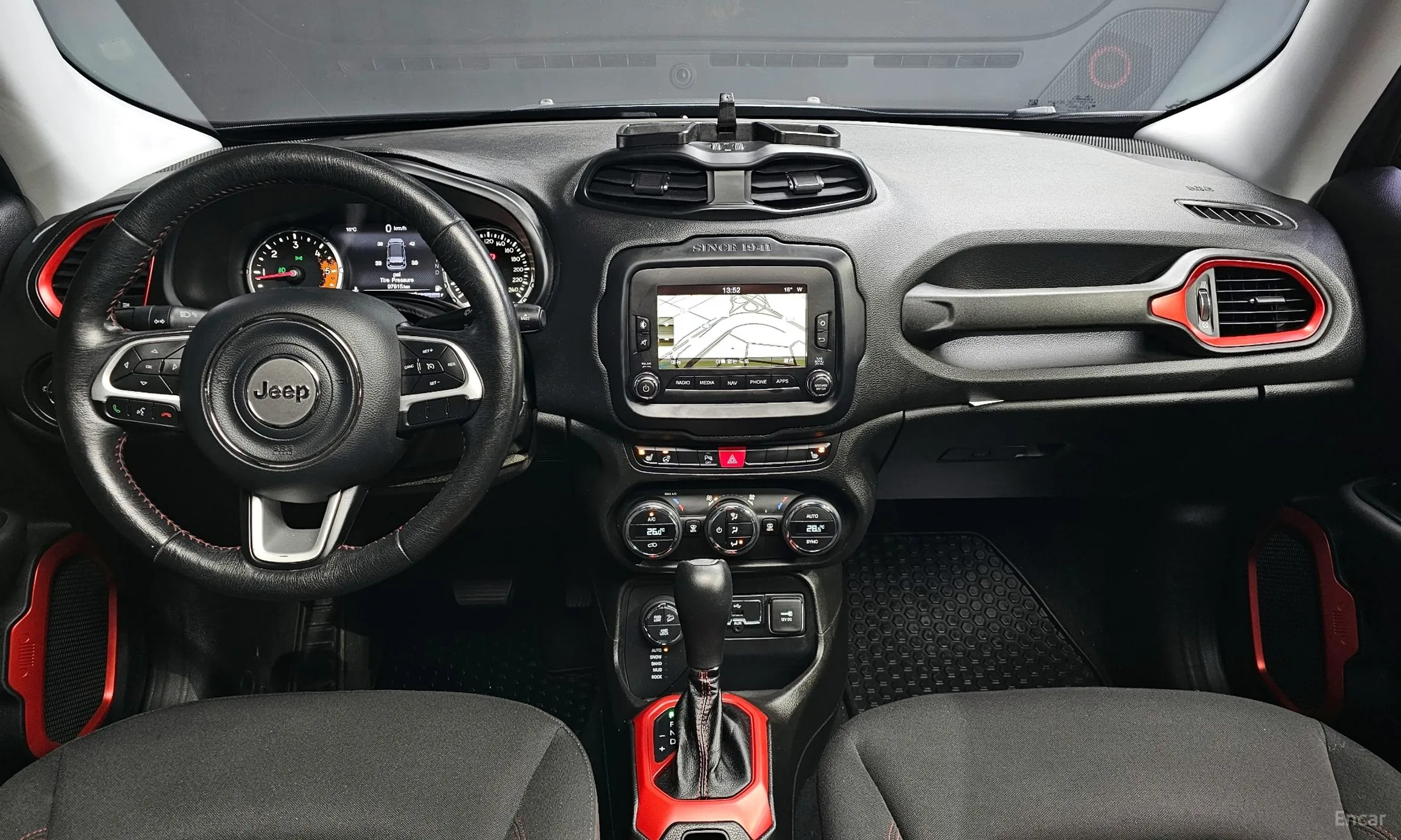 Jeep Renegade превью 7