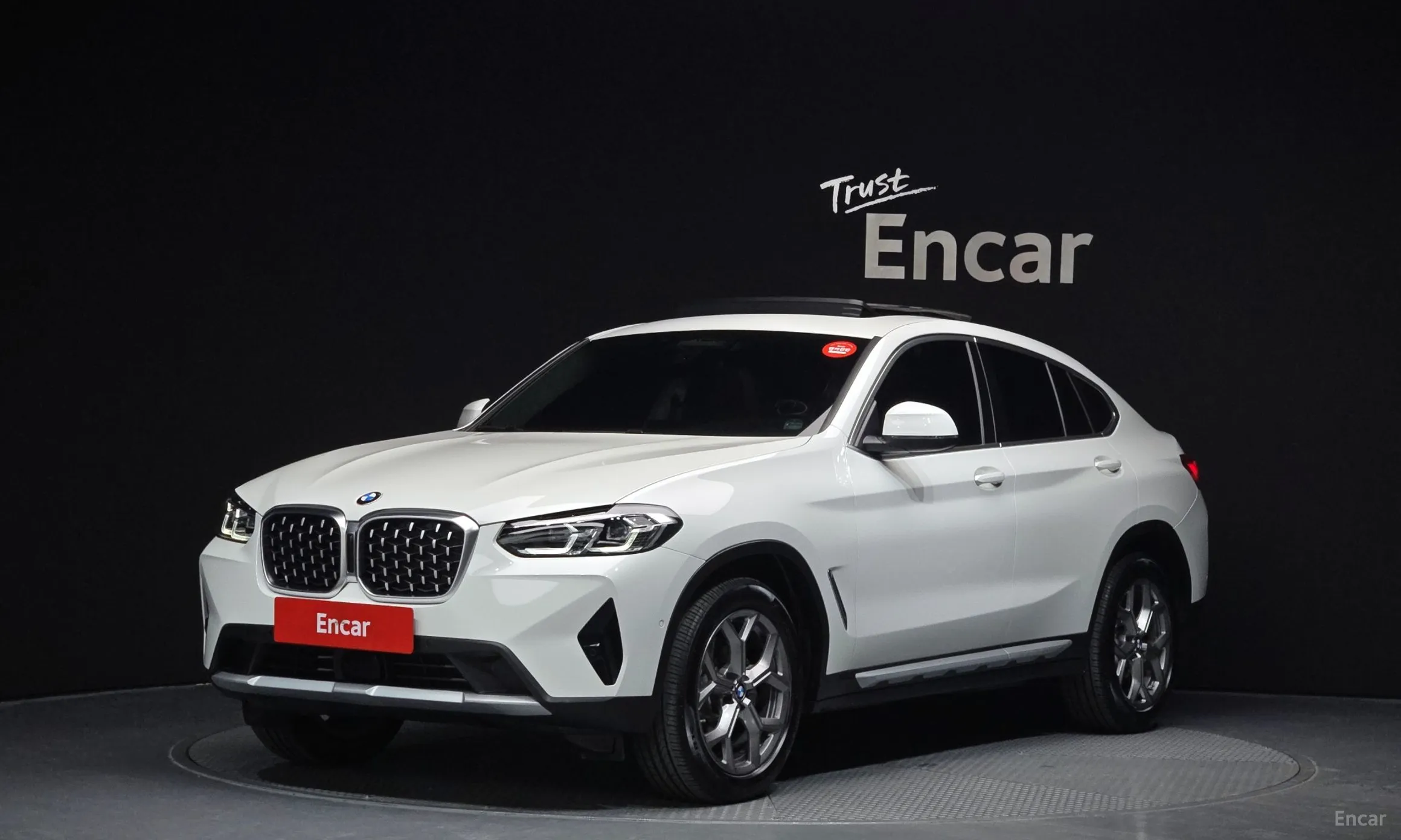 X4 (G02)