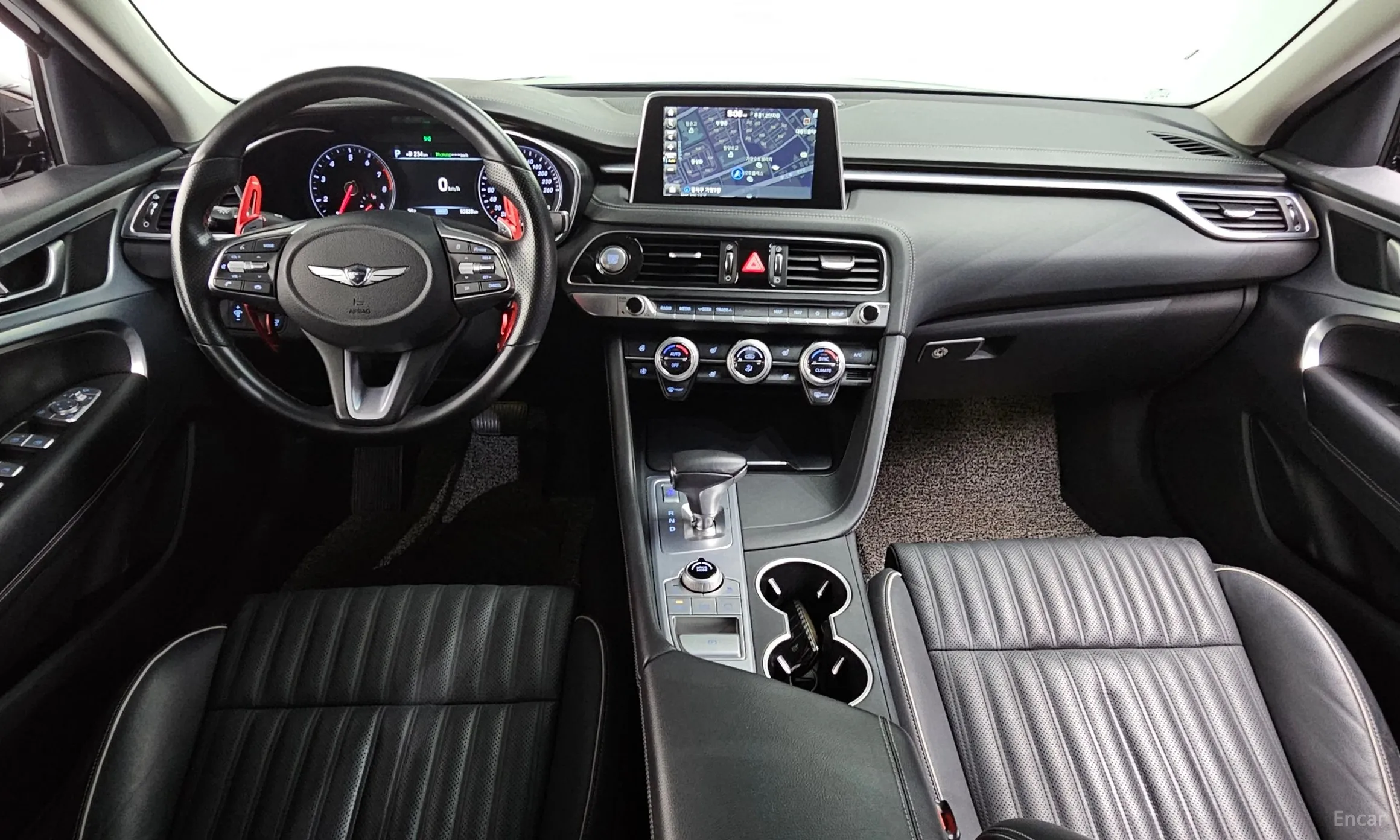 Genesis G70 превью 4