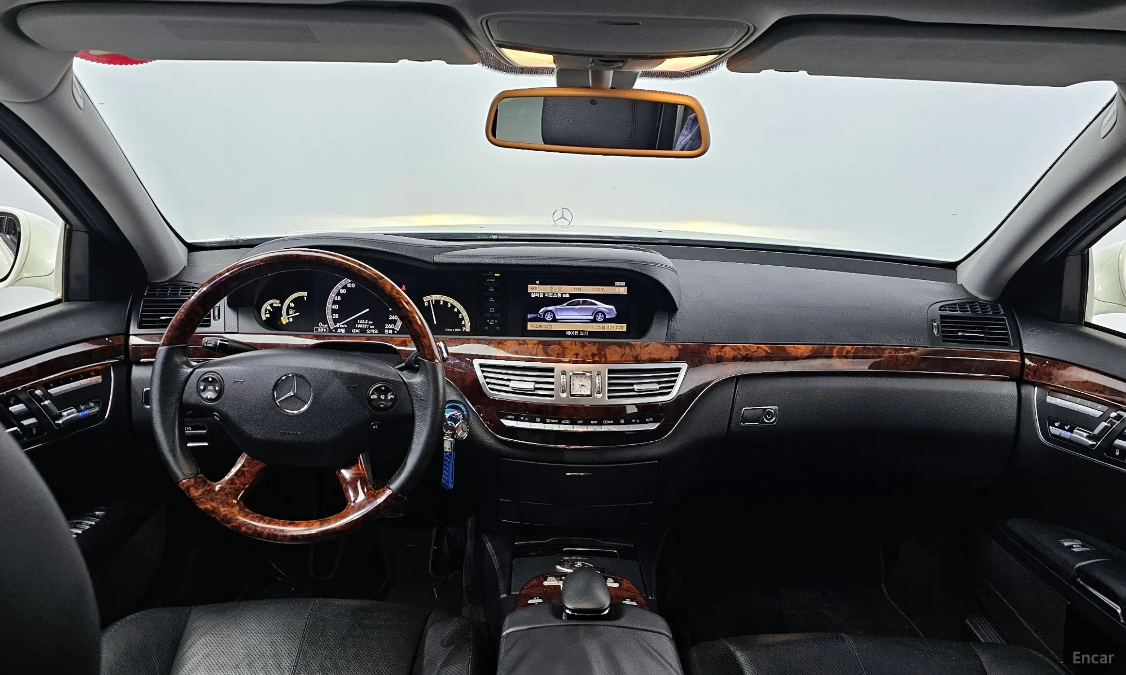 Mercedes Benz S-Class W221 превью 4