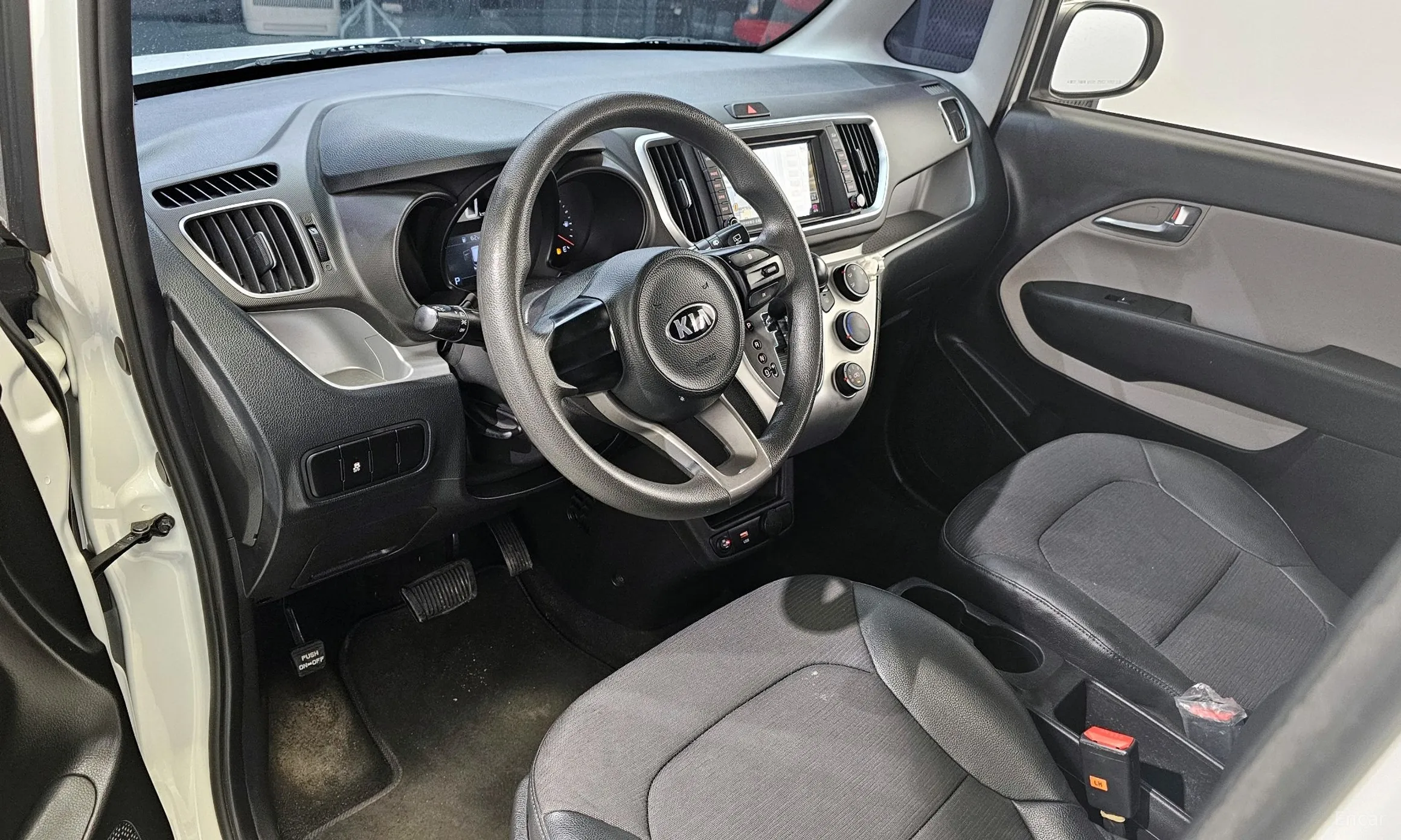 Kia Ray превью 4