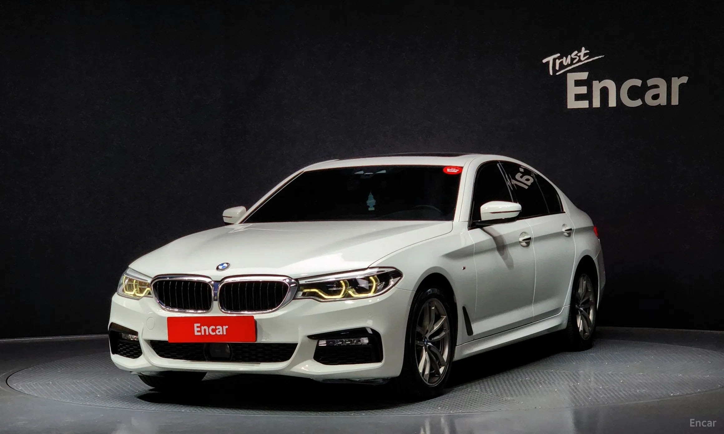 BMW 5 Series (G30)