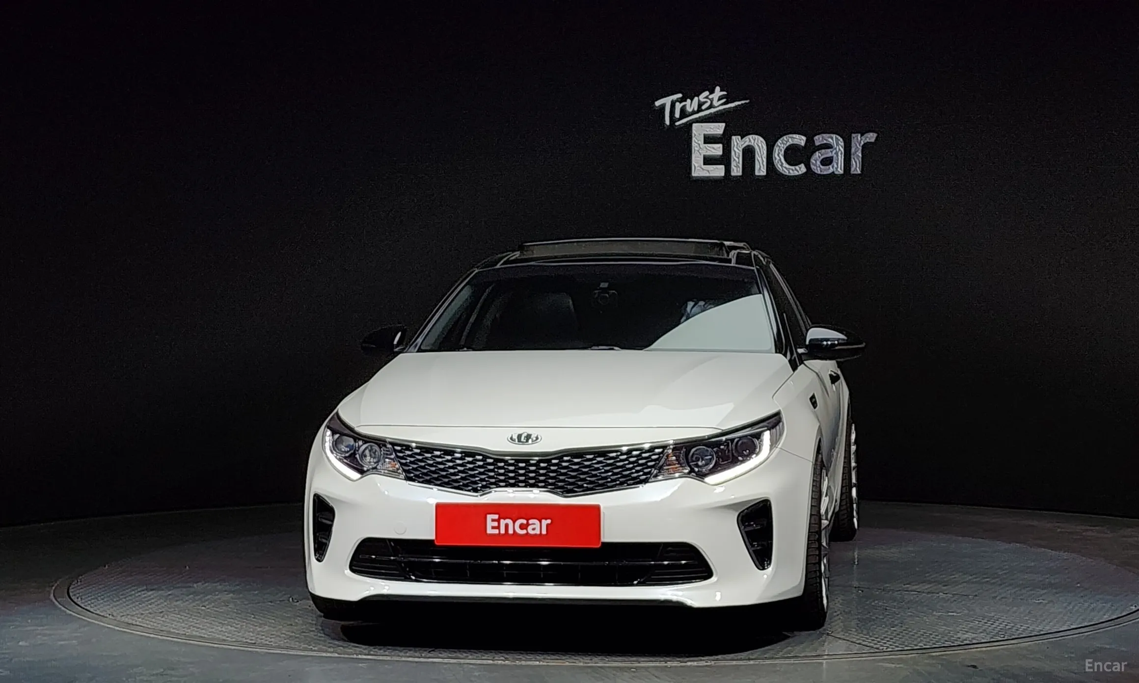 Kia K5 2nd Generation превью 2