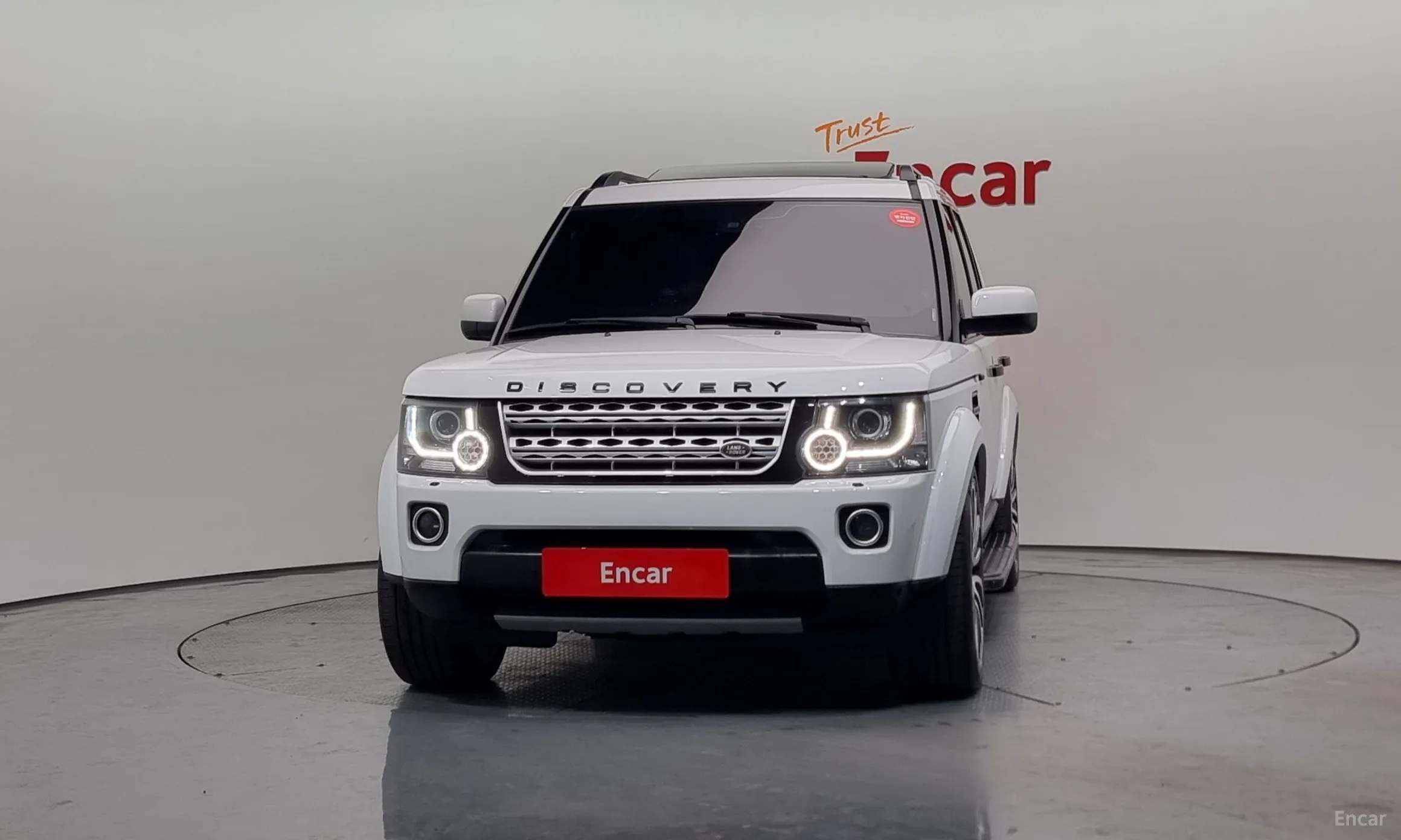 Land Rover Discovery 4 превью 2
