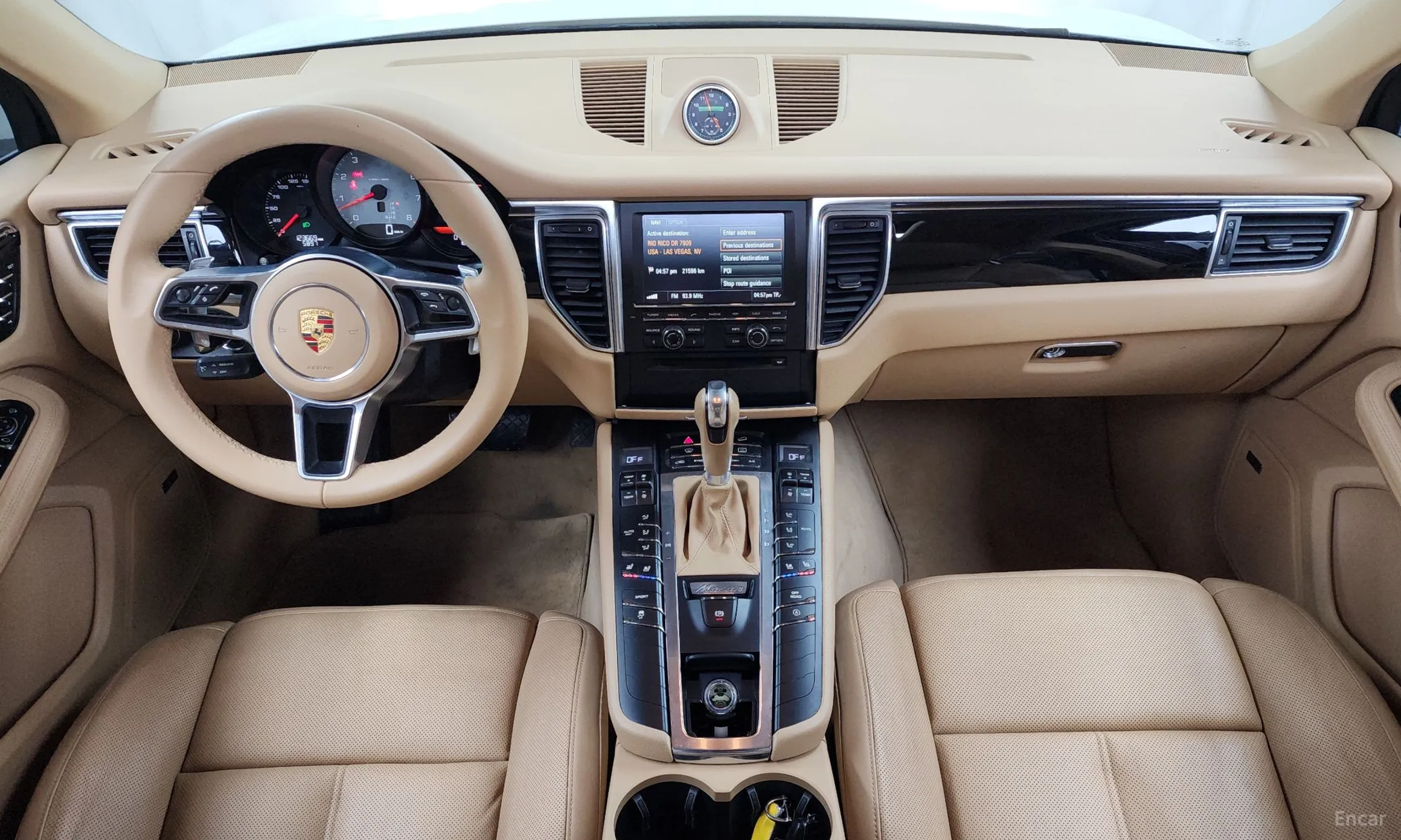 Porsche Macan превью 4