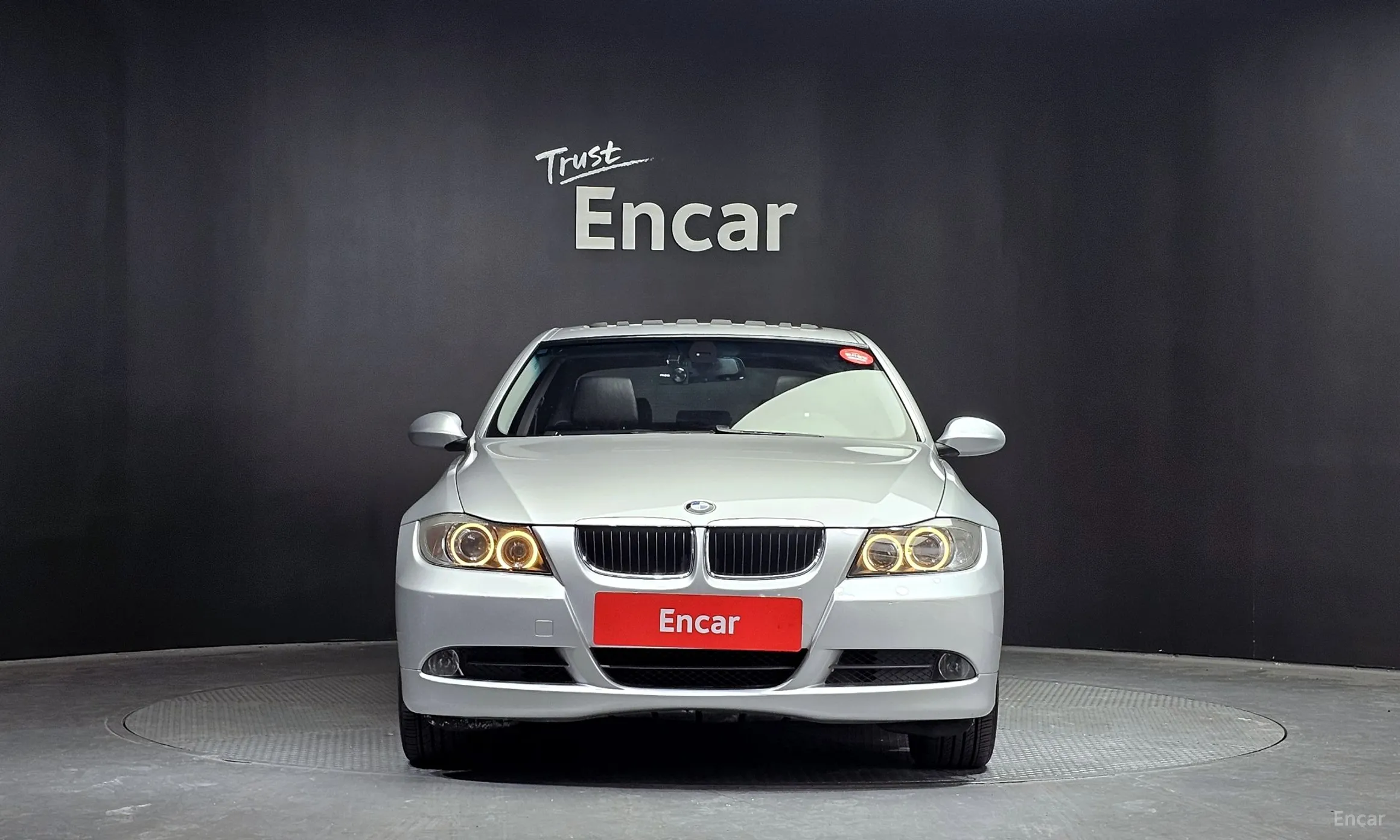 BMW 3 Series (E90) превью 2