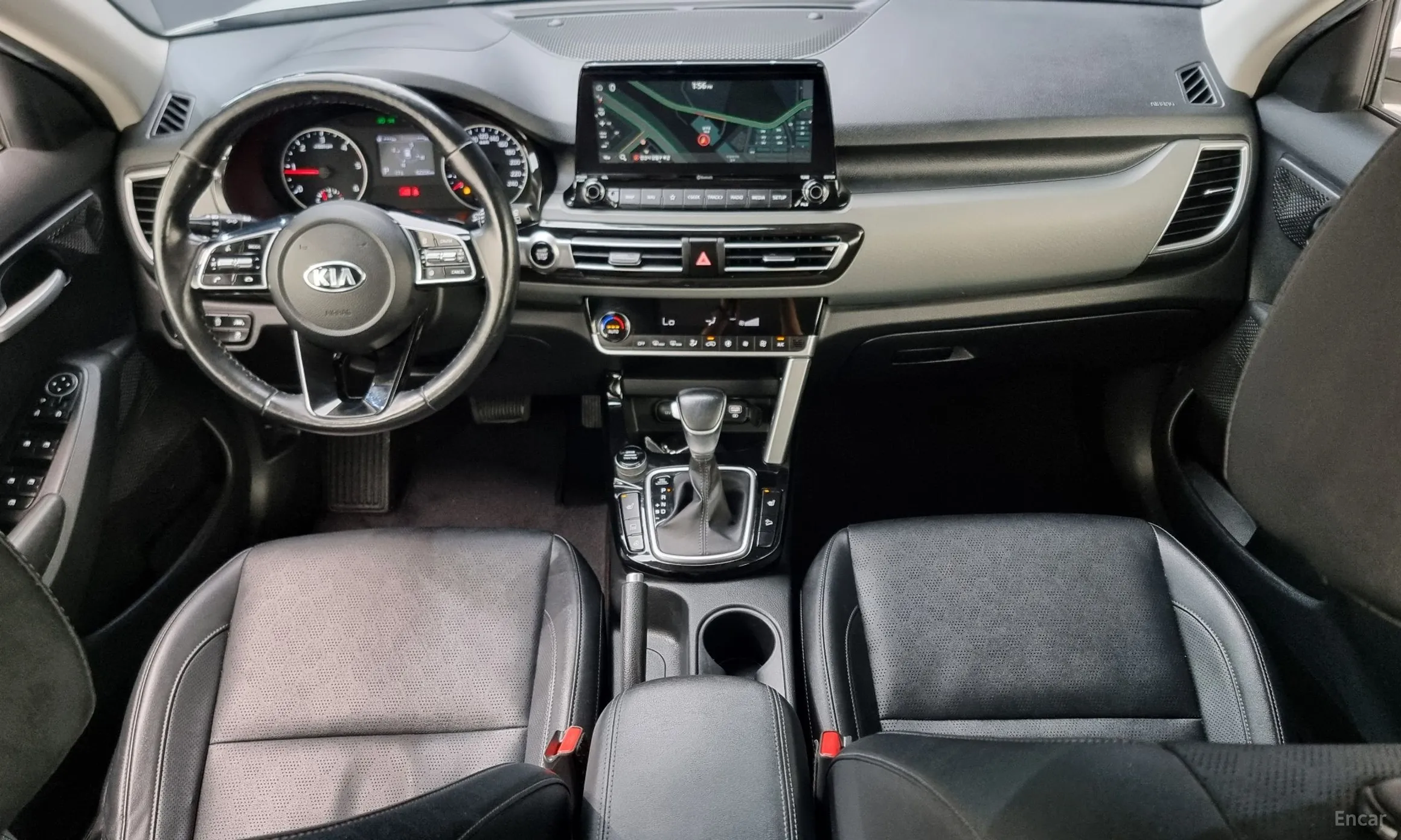 Kia Seltos превью 4