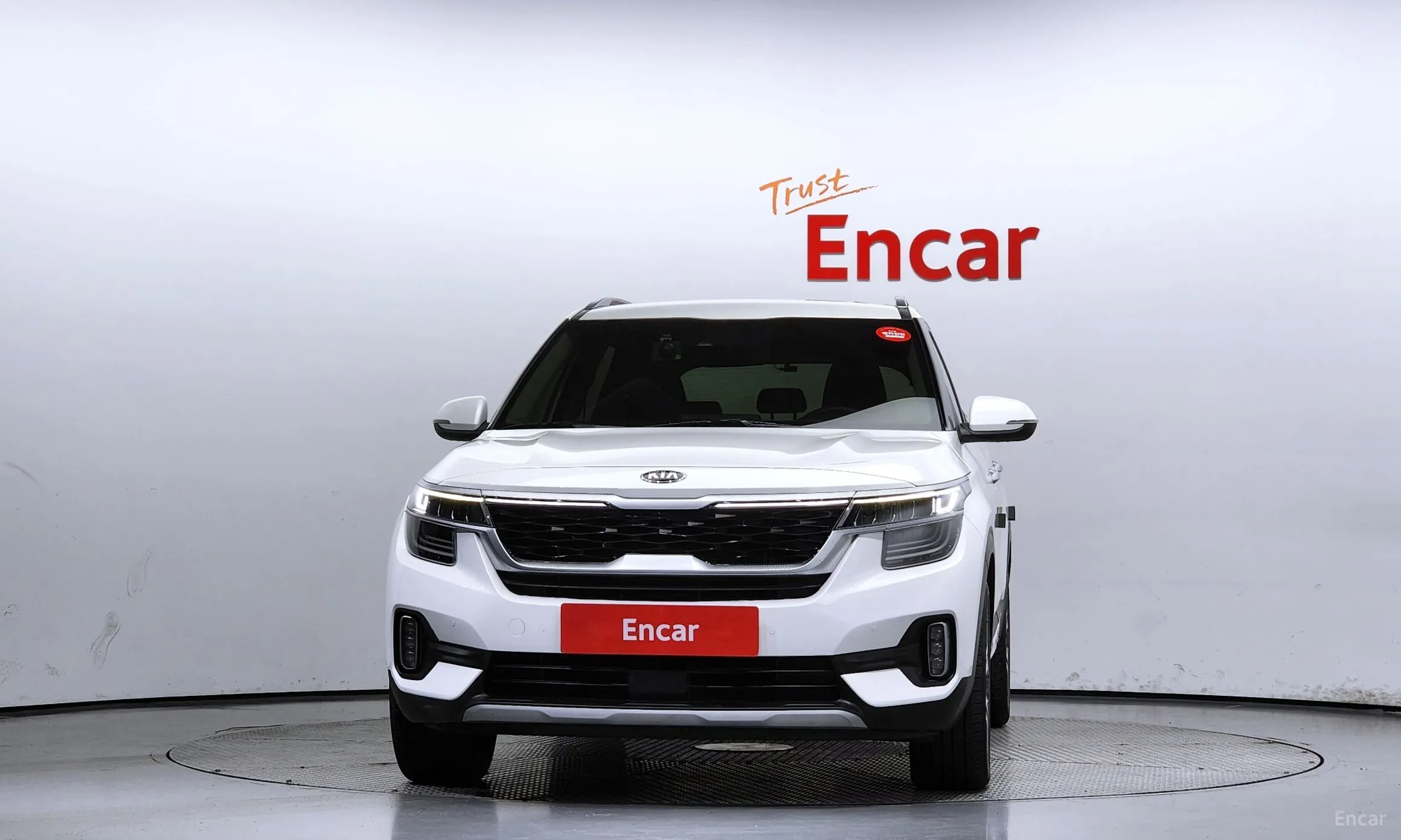 Kia Seltos превью 2