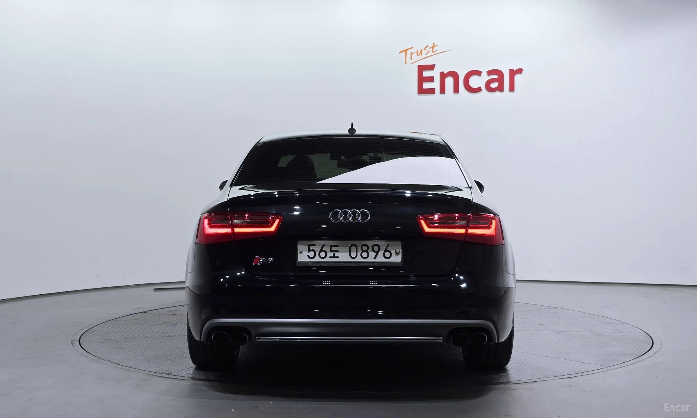 Audi S6 превью 3