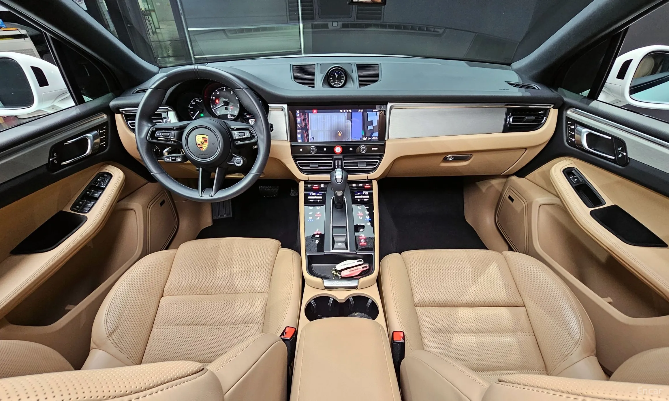 Porsche Macan превью 4