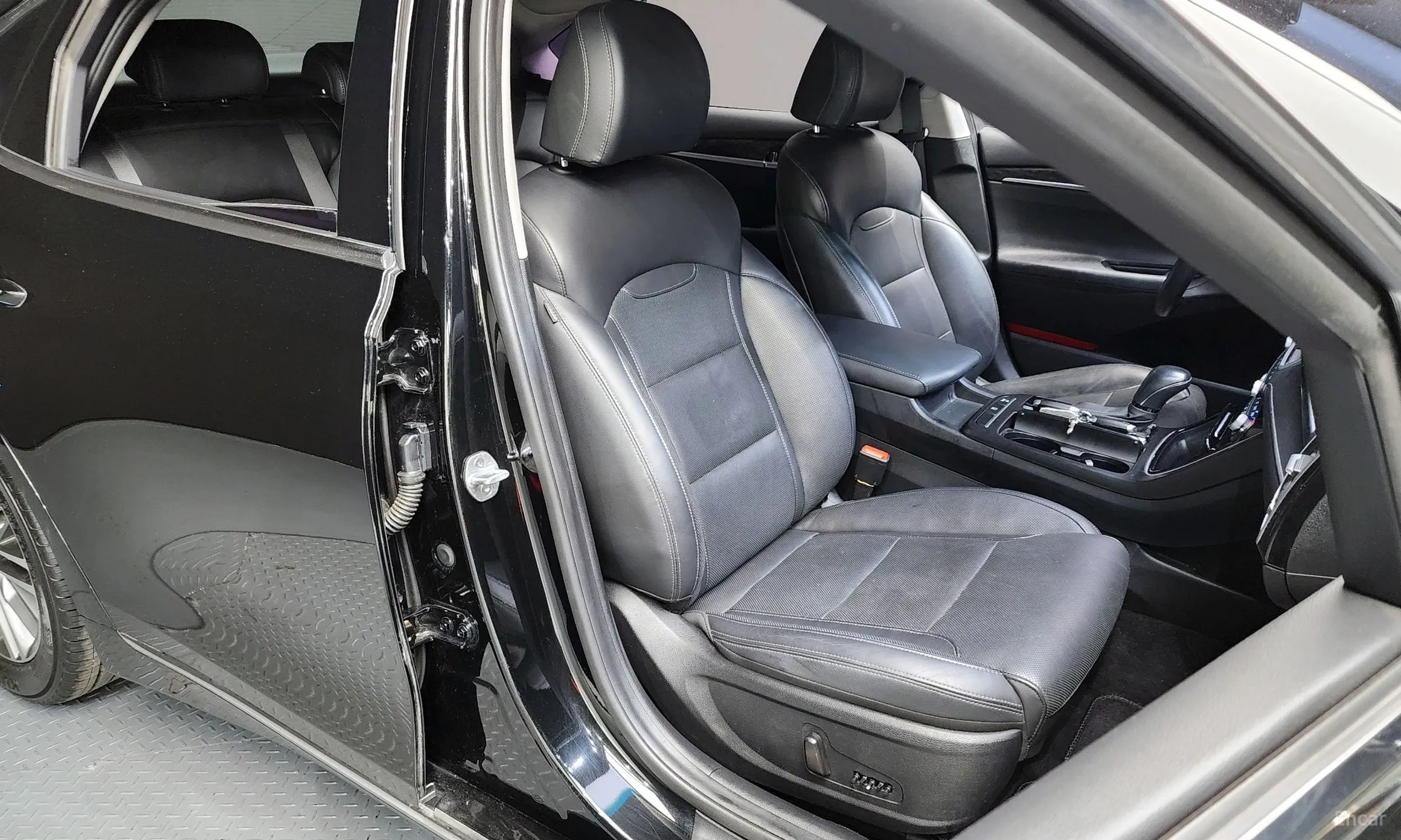 Hyundai Grandeur IG превью 12