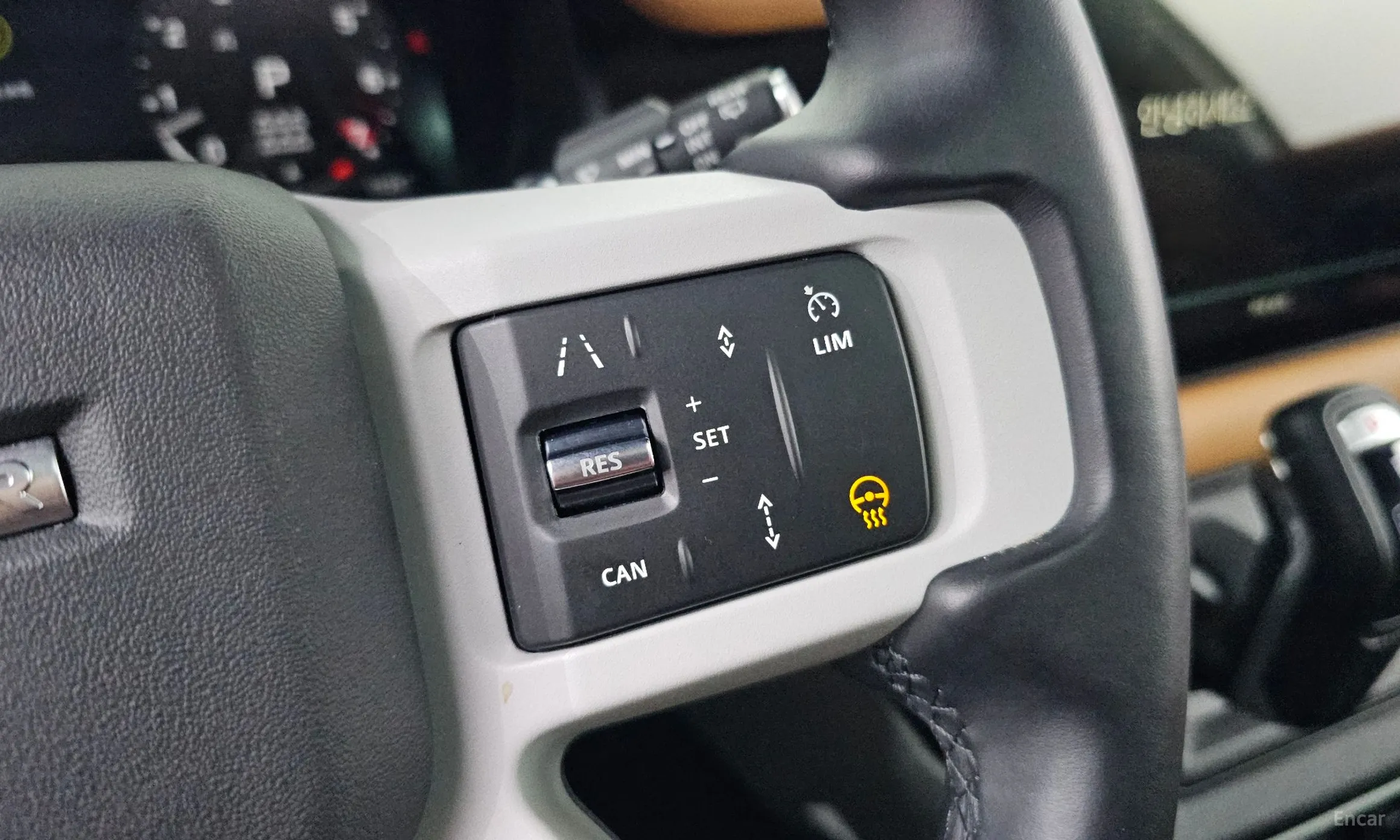 Land Rover Defender (L663) превью 17