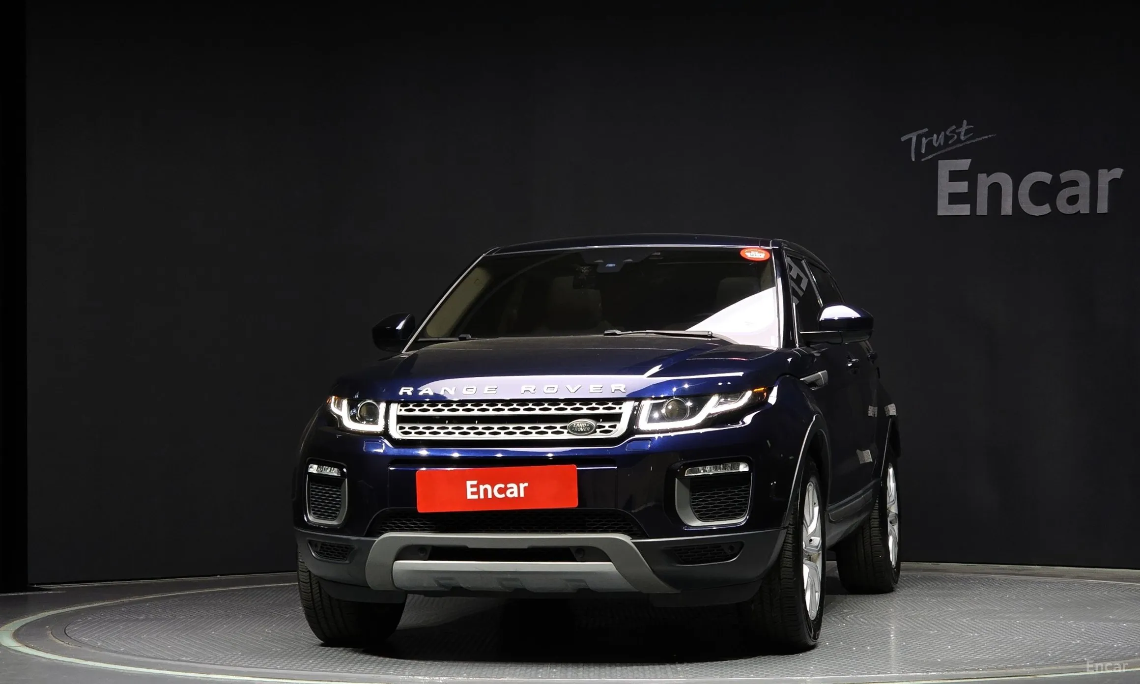 Land Rover Range Rover Evoque превью 2
