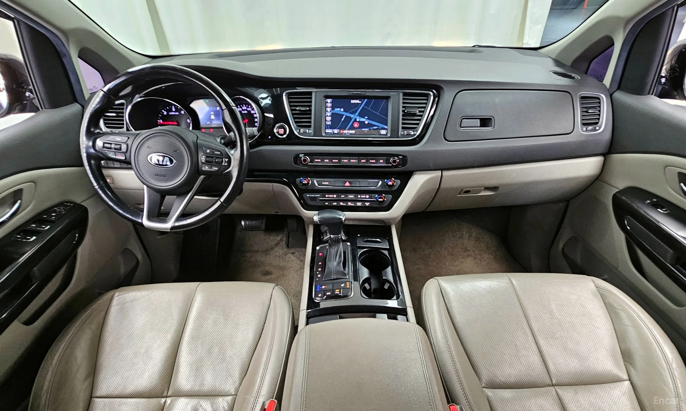 Kia Carnival превью 4