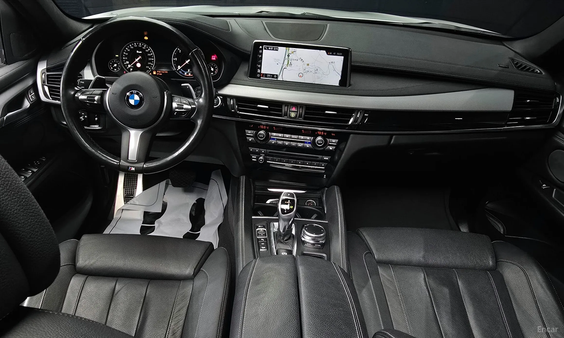 BMW X6 (F16) превью 4
