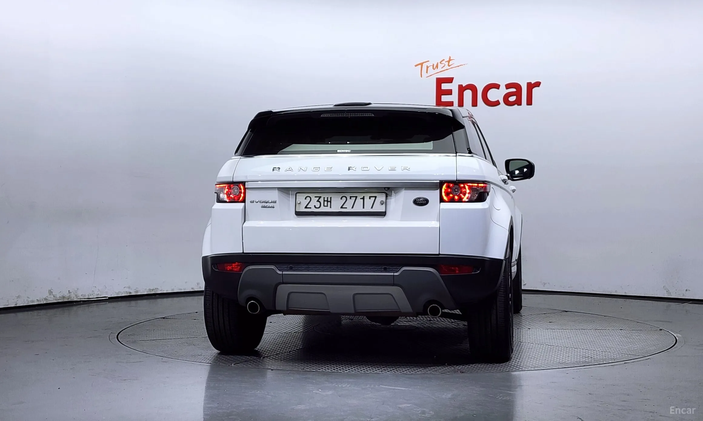Land Rover Range Rover Evoque превью 3