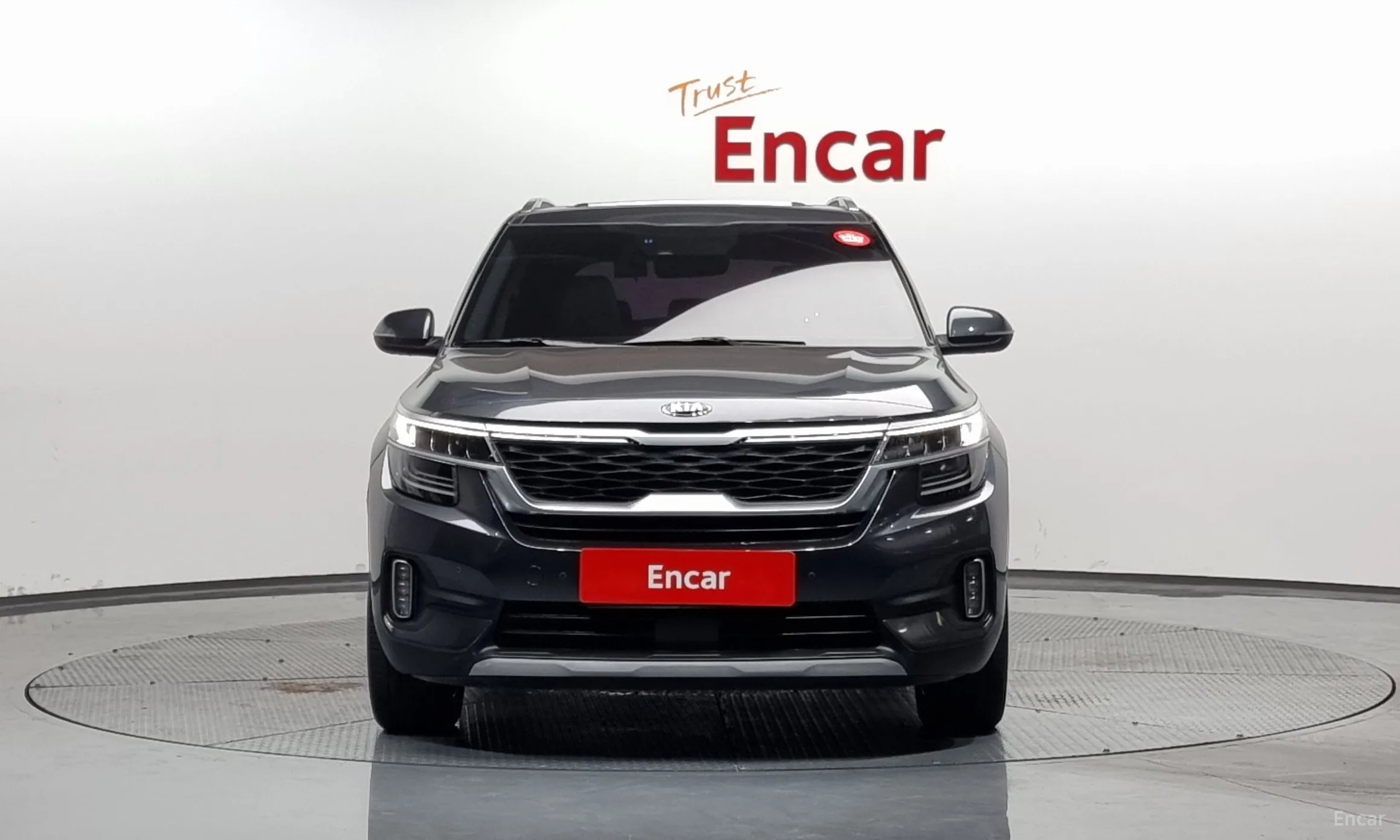 Kia Seltos превью 2
