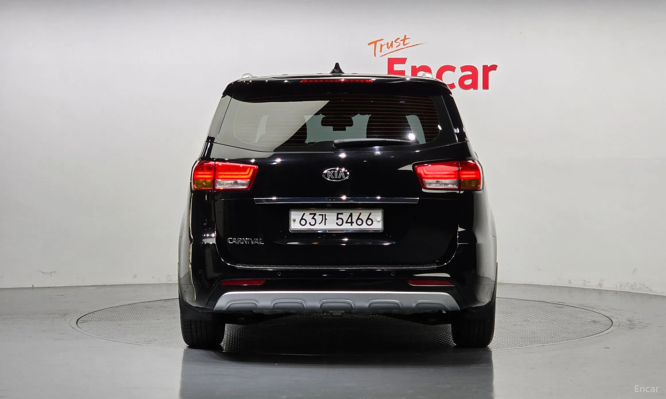 Kia Carnival превью 3