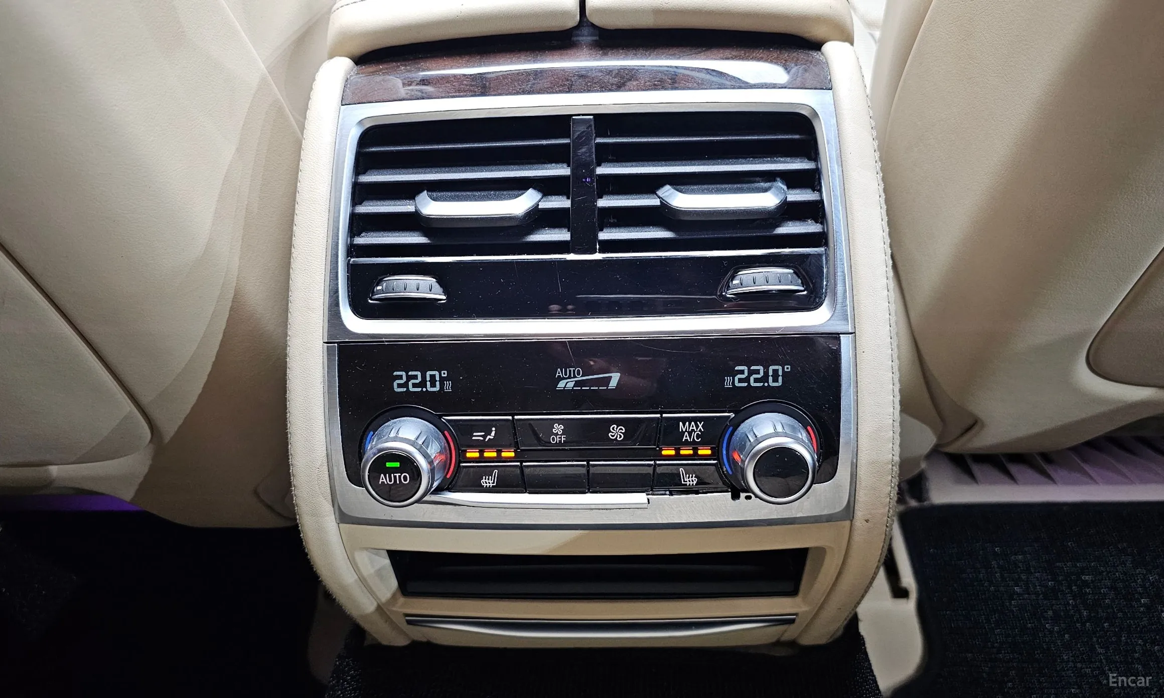BMW 7 Series (G11) превью 18
