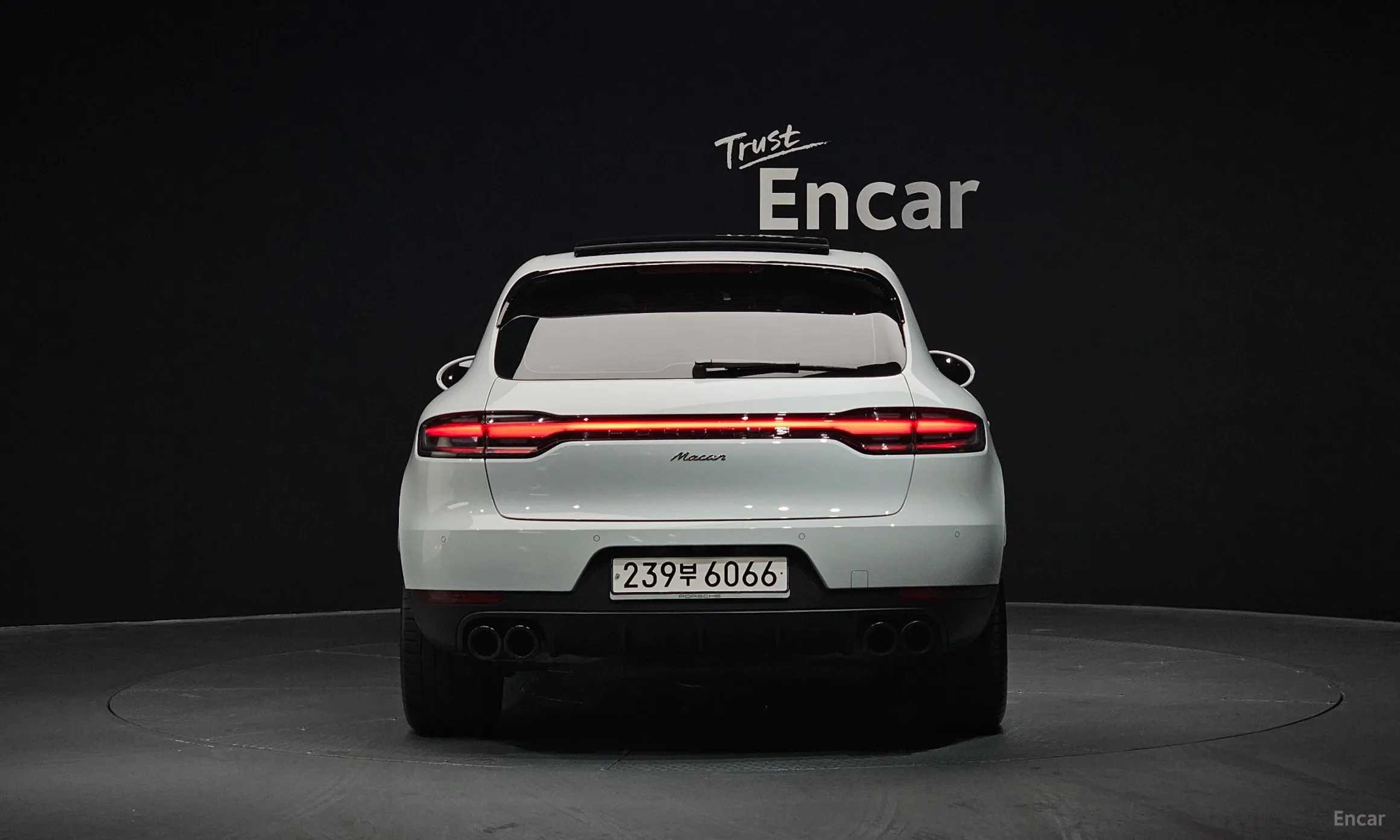 Porsche Macan превью 3