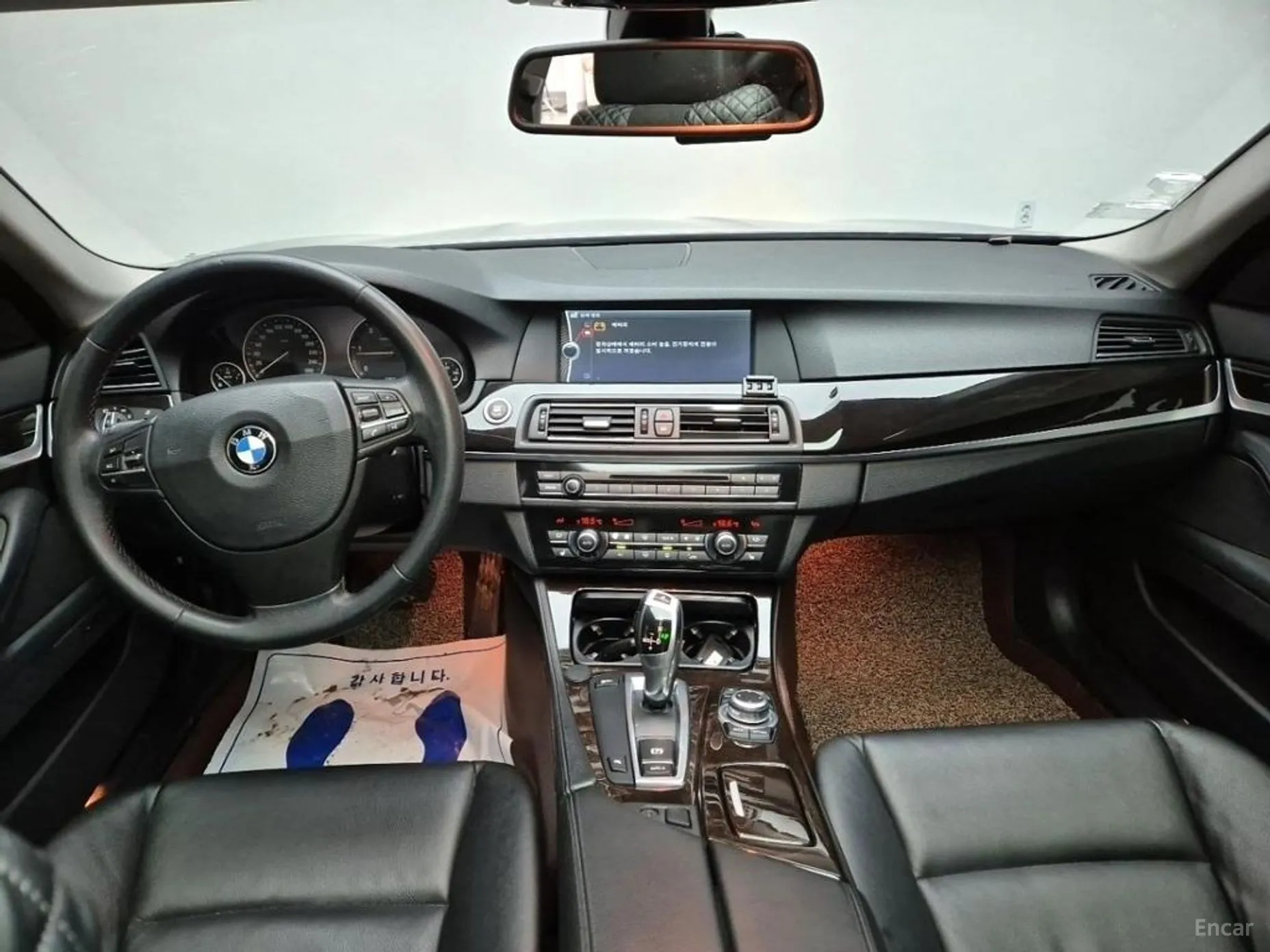 BMW 5 Series (F10) превью 4