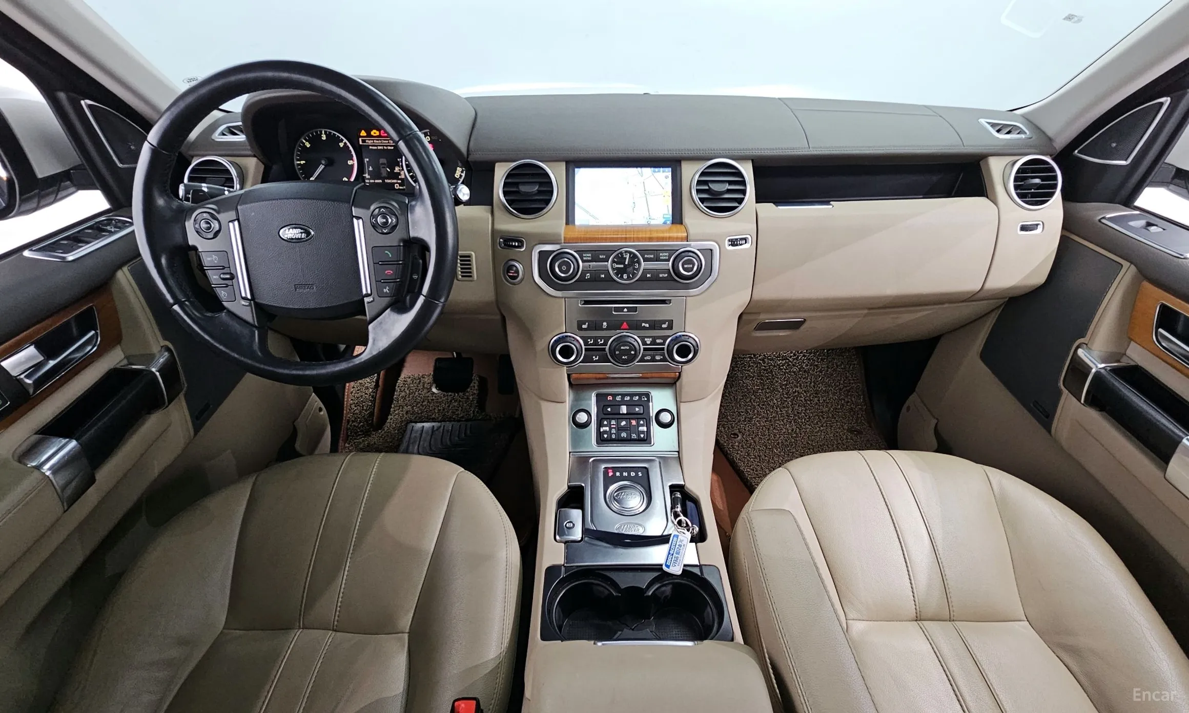 Land Rover Discovery 4 превью 4