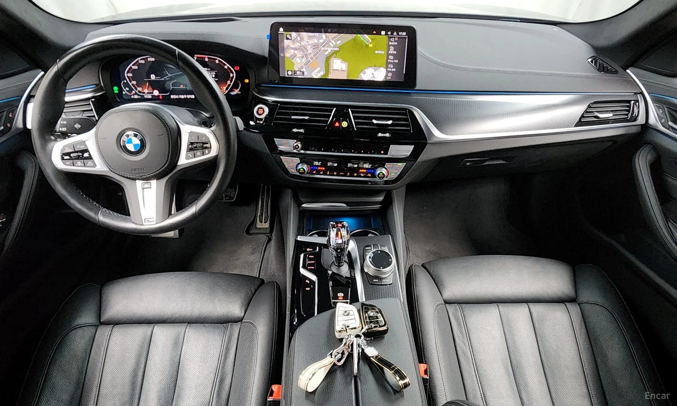 BMW 5 Series (G30) превью 4