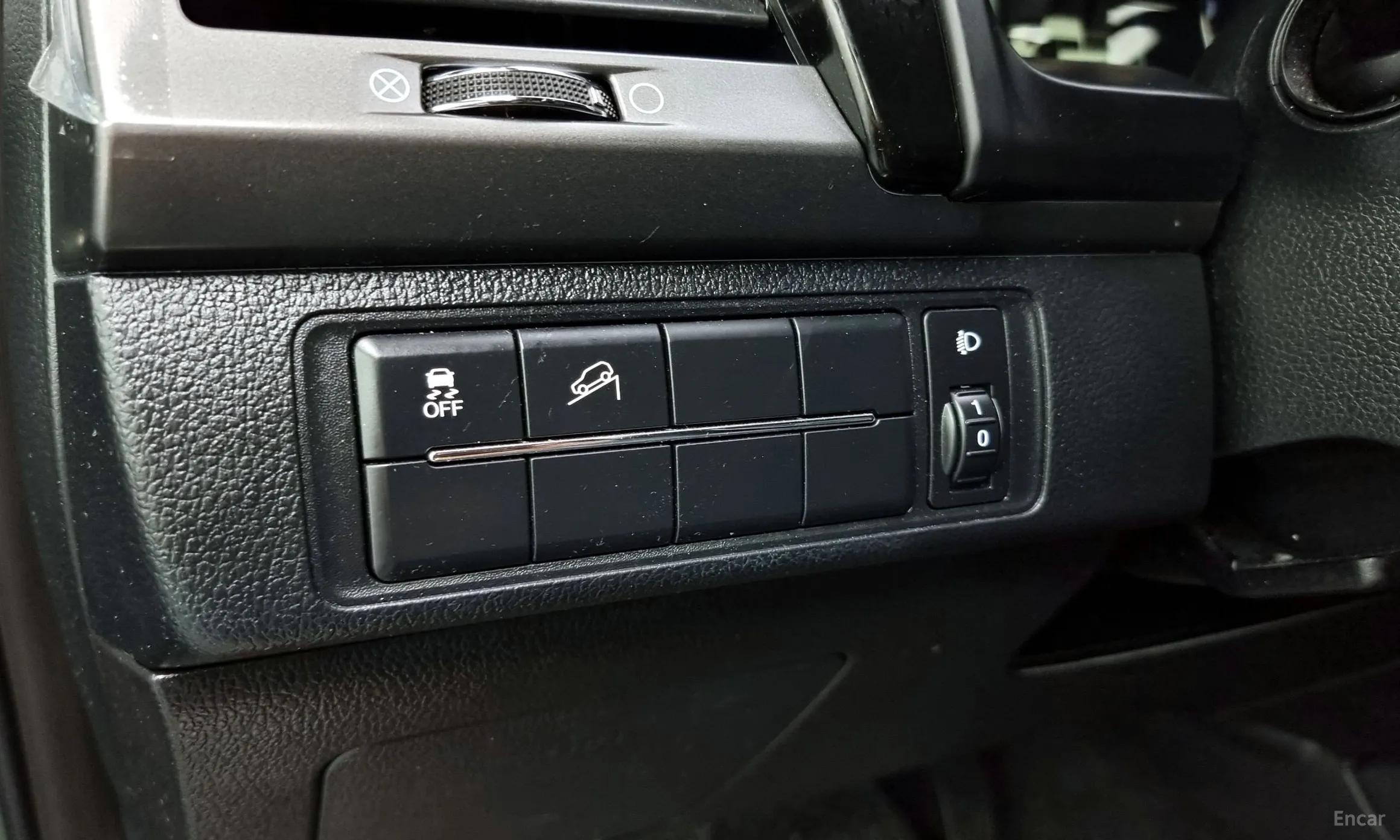 KG Mobility (SsangYong) Rexton Sports Khan превью 13