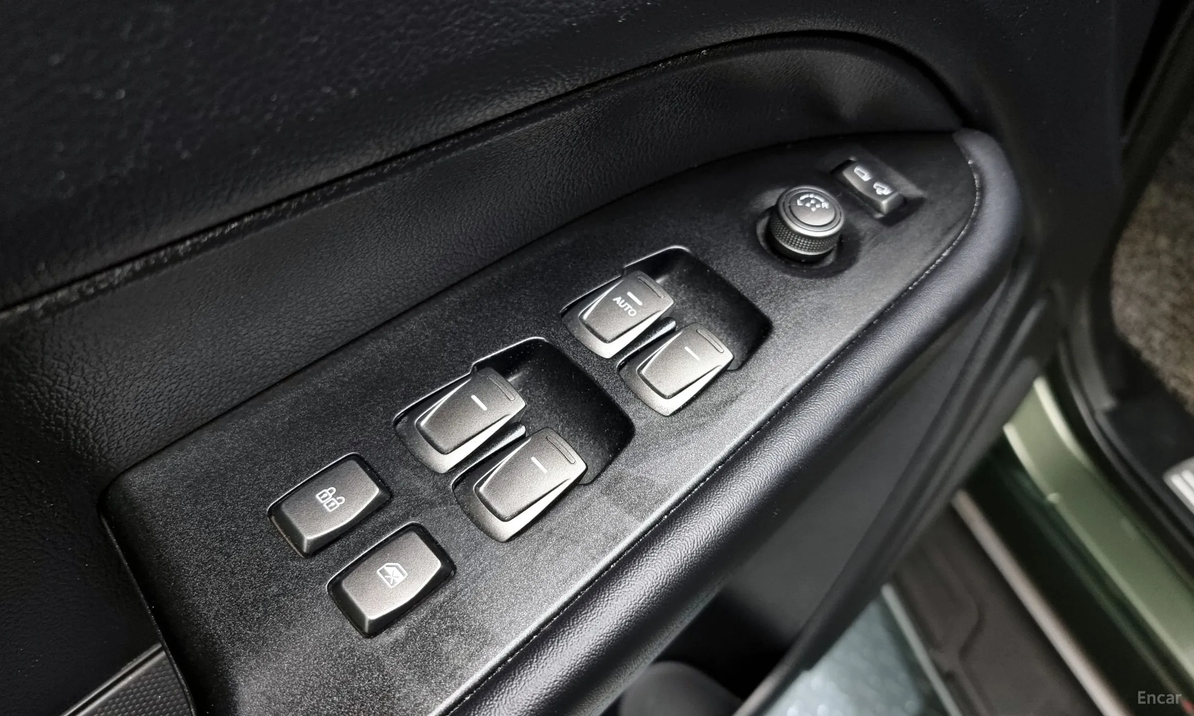 KG Mobility (SsangYong) Rexton Sports Khan превью 18