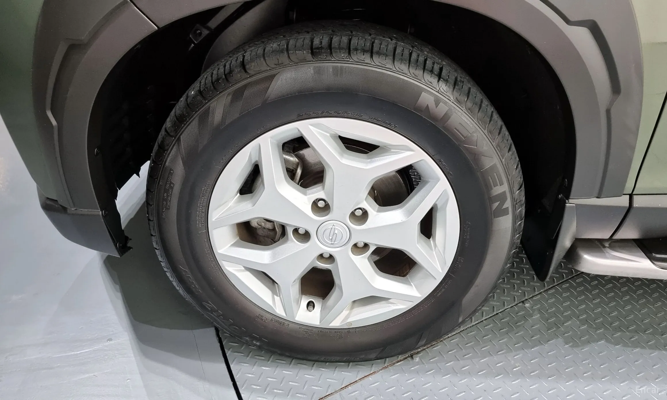 KG Mobility (SsangYong) Rexton Sports Khan превью 5