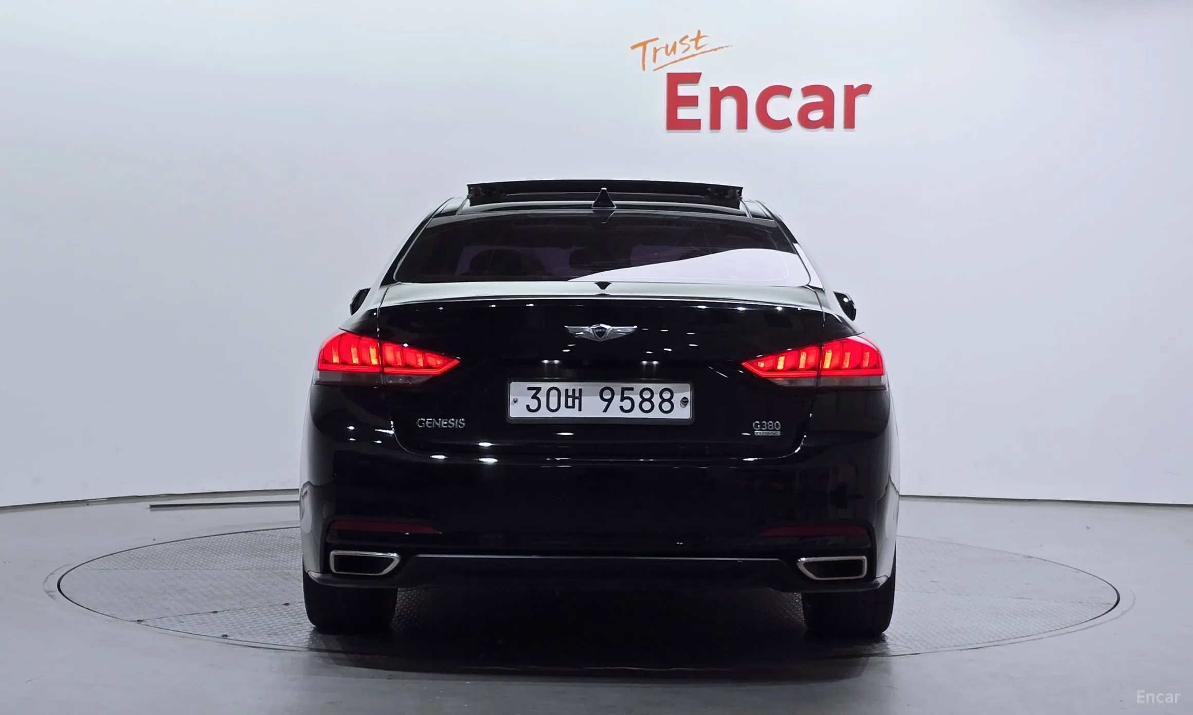 Hyundai Genesis DH превью 3