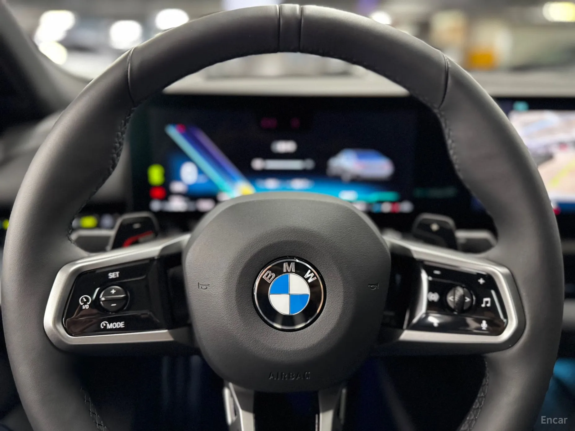 BMW 5 Series (G60) превью 4