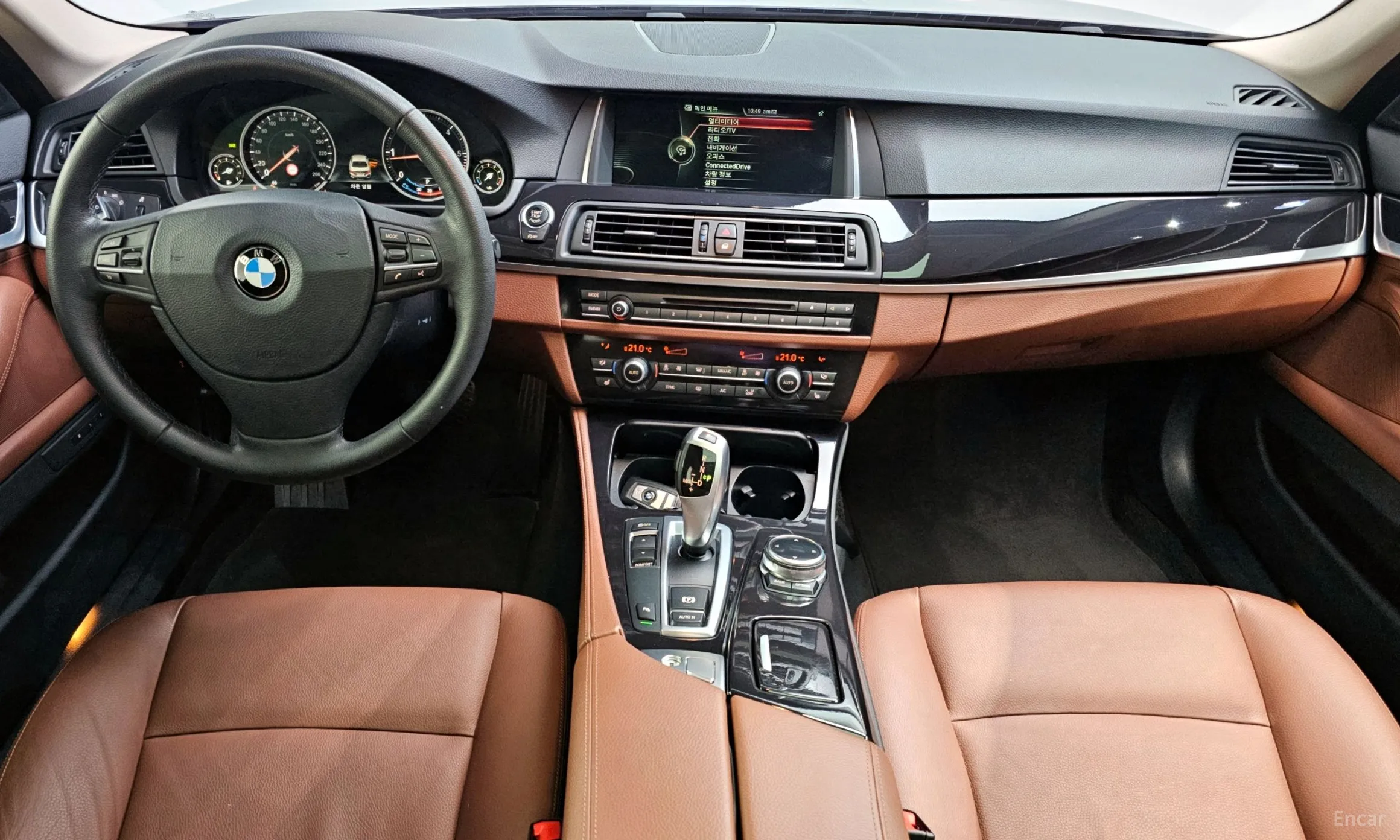 BMW 5 Series (F10) превью 4